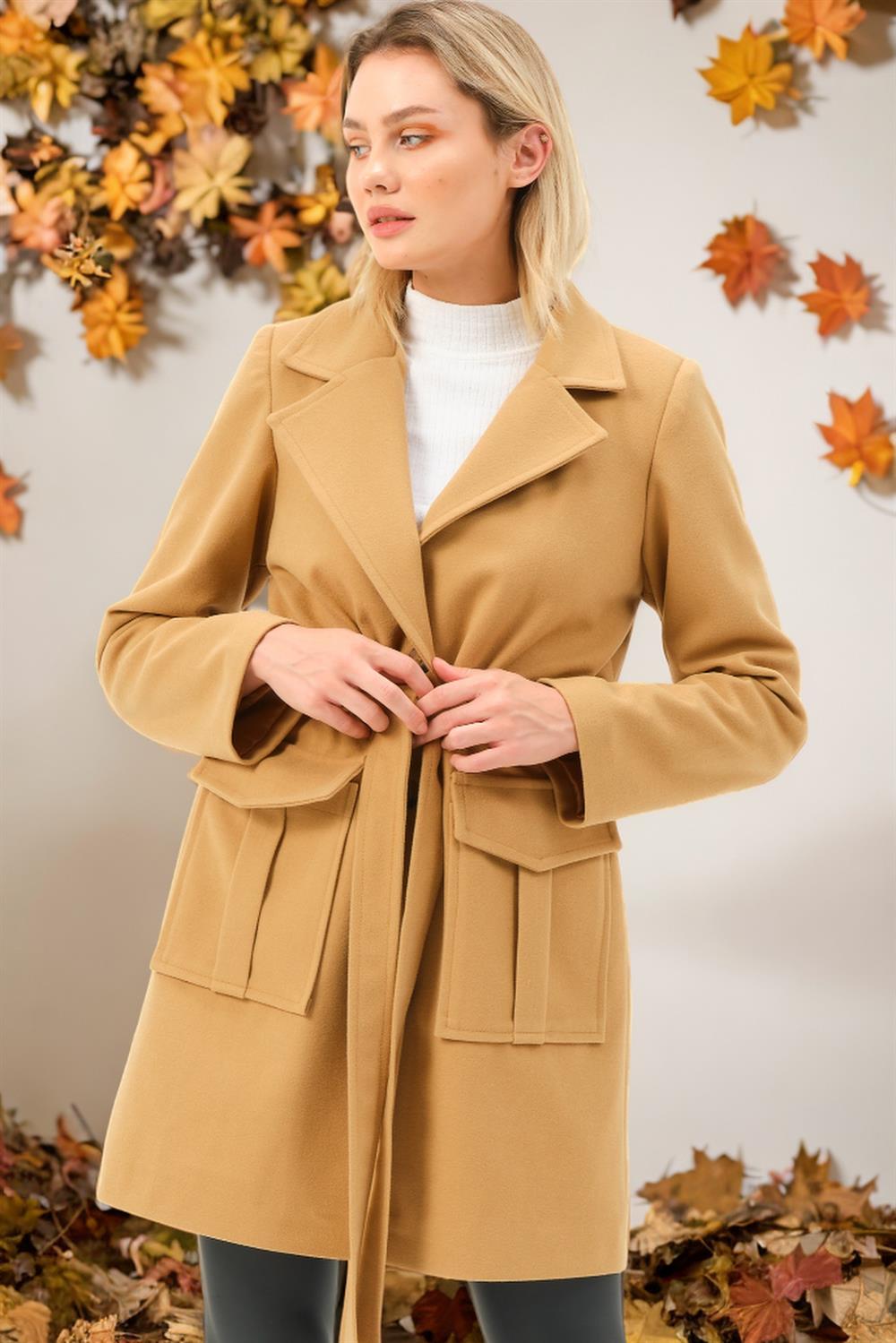 Z6778 DEWBERRY WOMEN'S COAT-LIGHT CAMEL