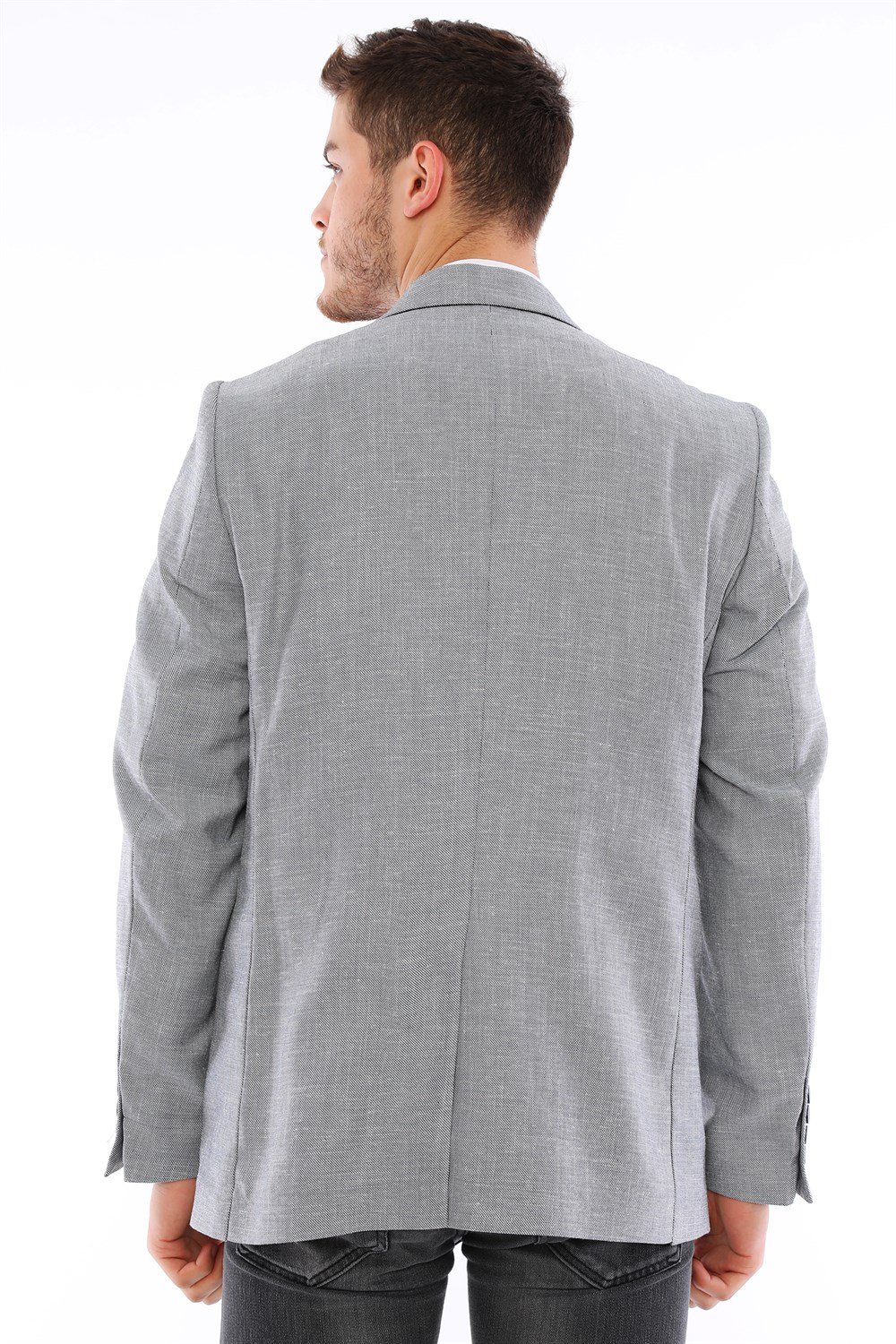 Sacou barbati, dewberry