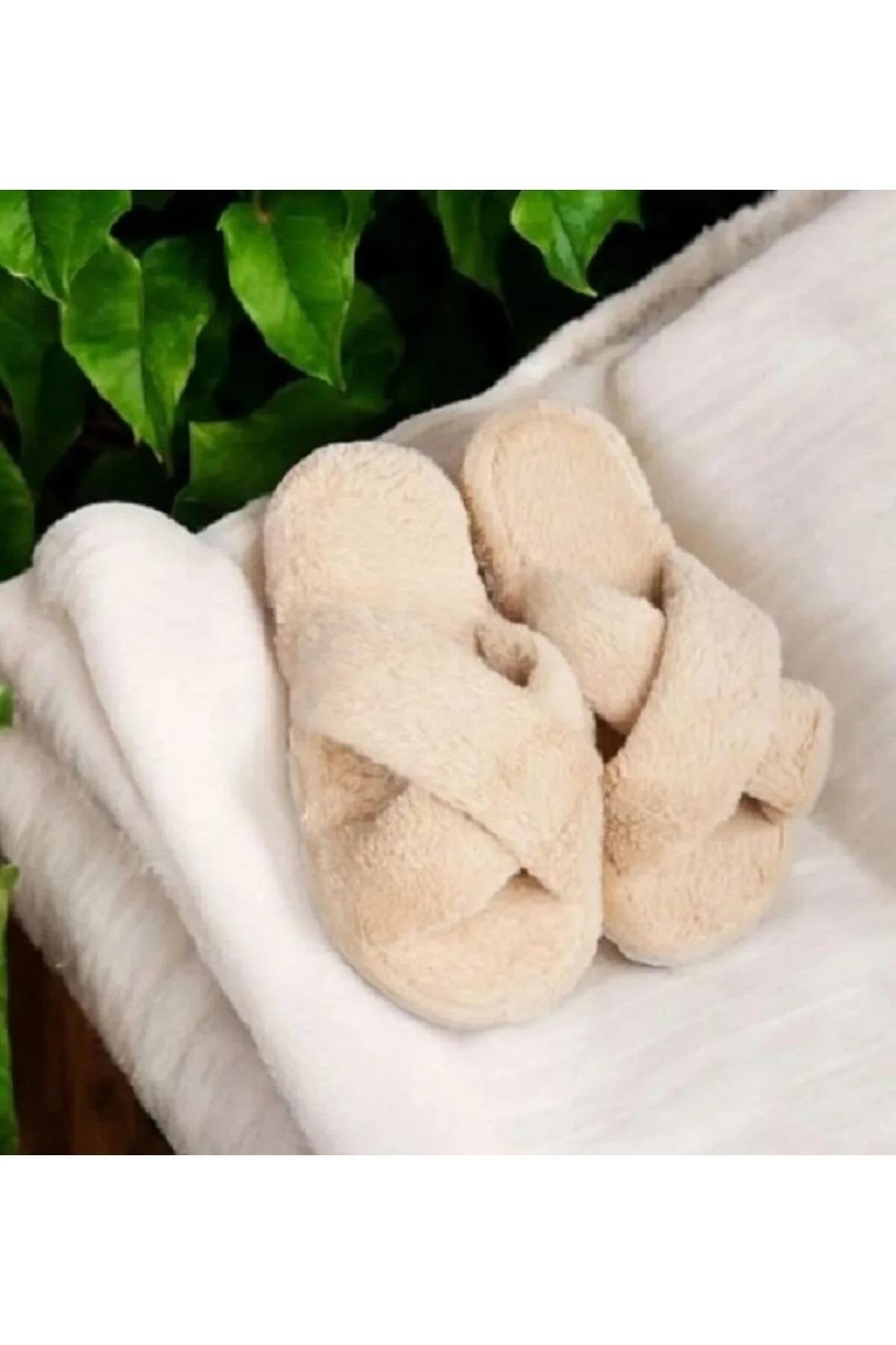 44299 Dewberry Women Furry Fluffy Home Slippers-BEIGE