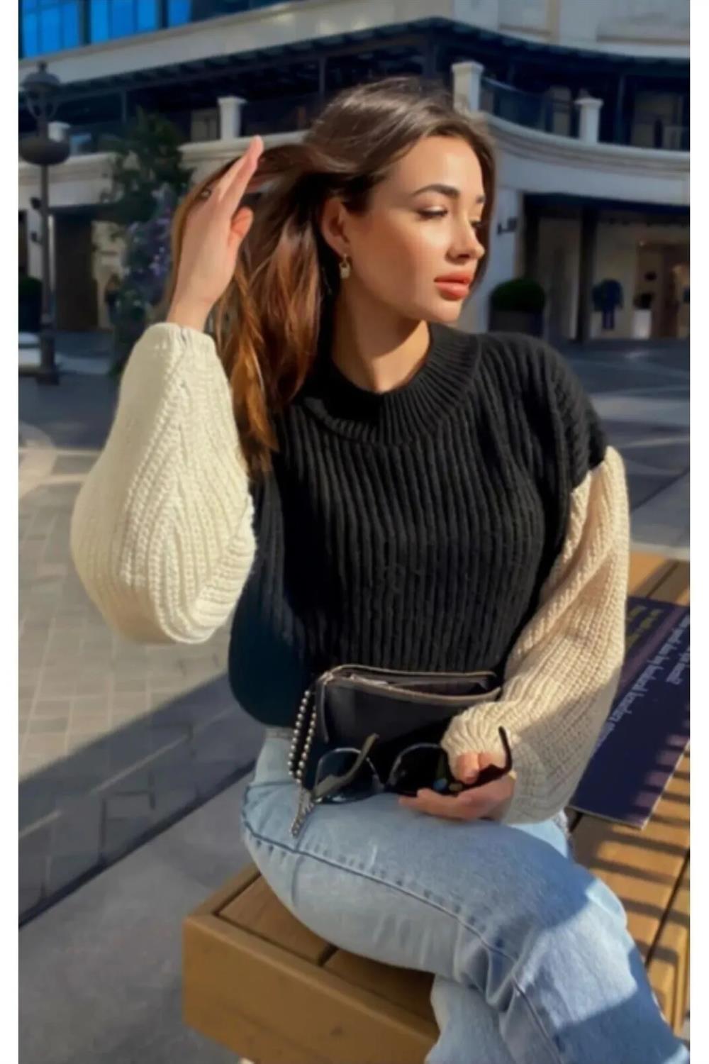66193 Dewberry Colored Sleeve Oversize Womens Sweater-BLACK