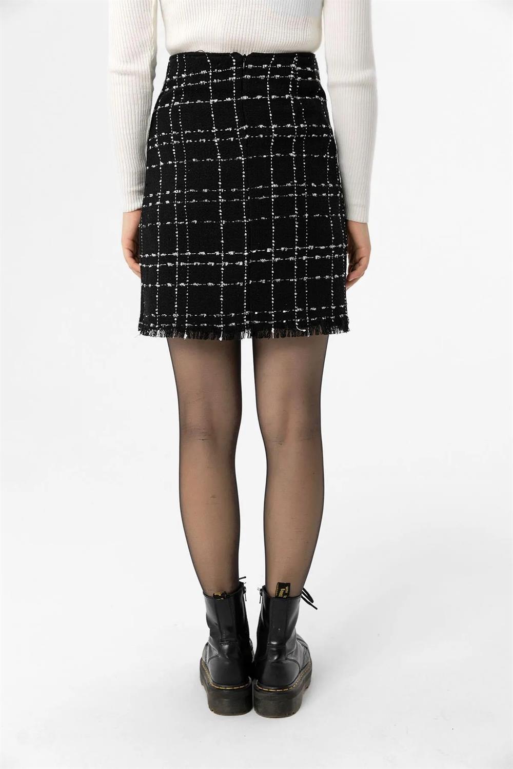 10219 Dewberry Plaid Tweed Women Mini Skirt-BLACK