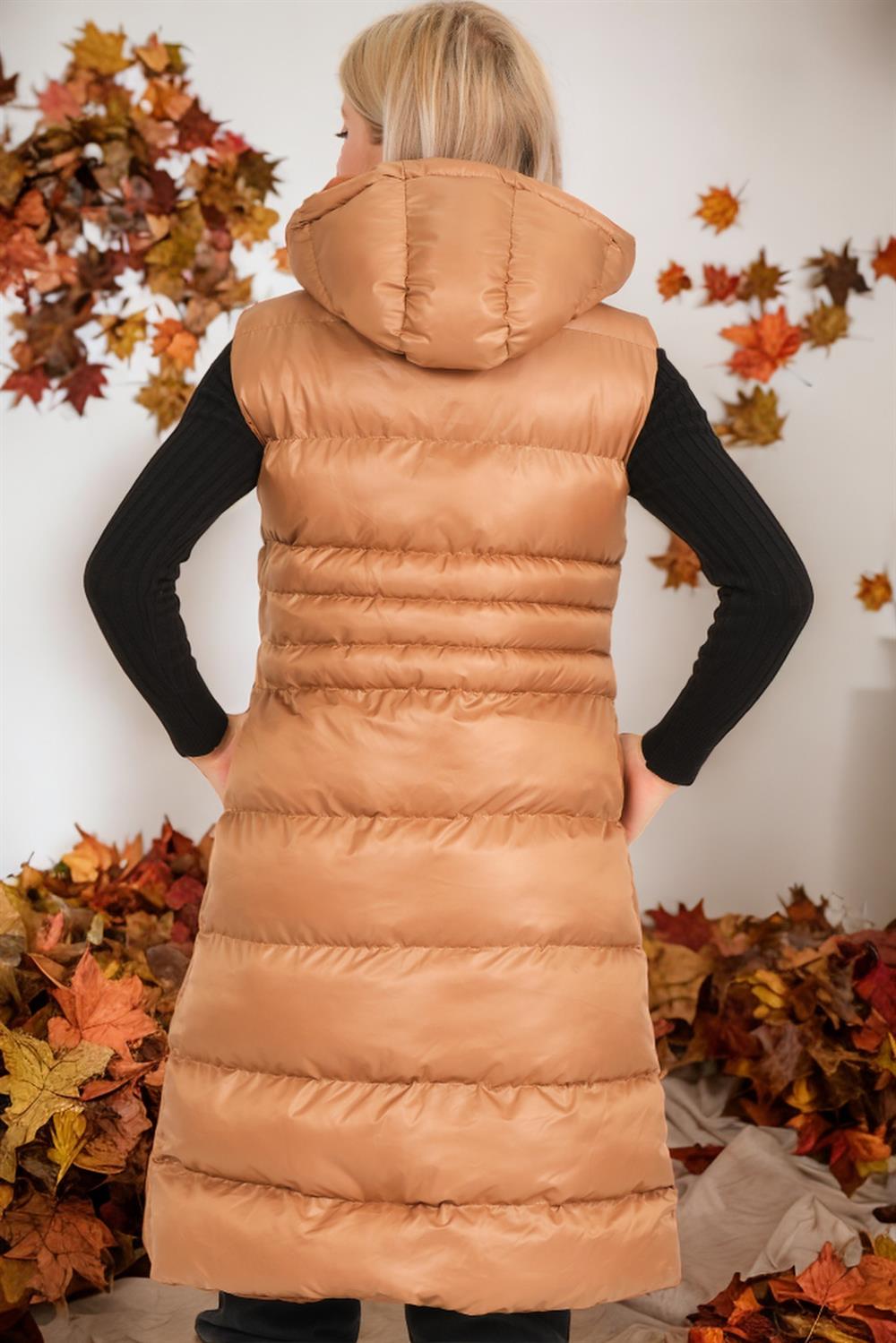 Z6757 DEWBERRY WOMEN'S VEST-PLAIN TAN