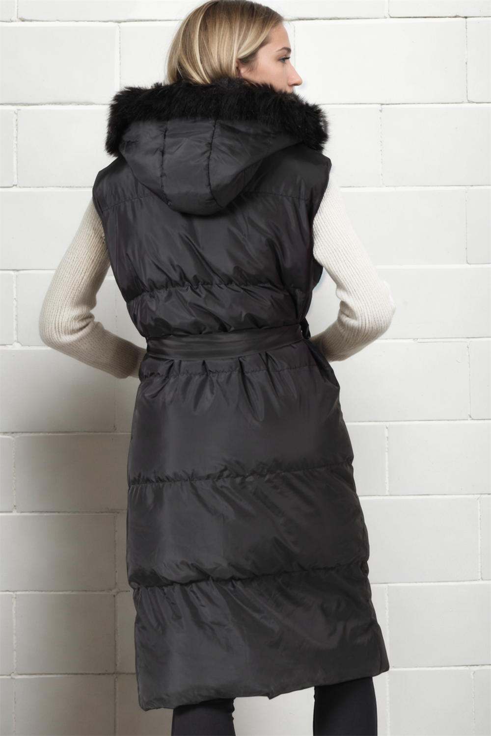 Z6744 DEWBERRY WOMEN'S VEST-BLACK-A