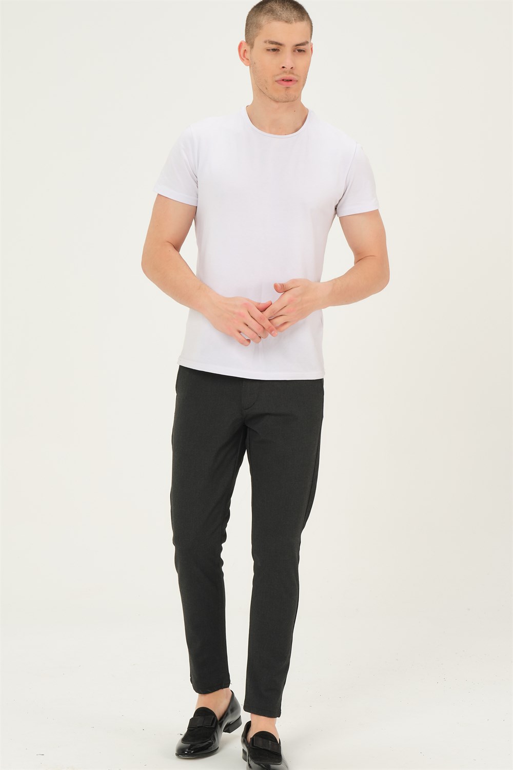 Pantaloni barbati, dewberry