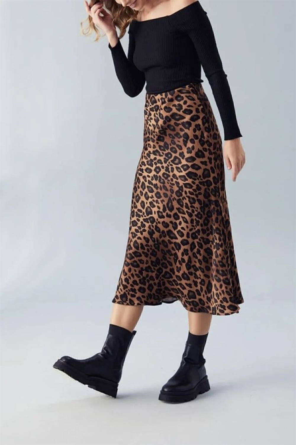 68223 Dewberry Leopard Pattern Satin Midi Length Skirt-BLACK-BROWN
