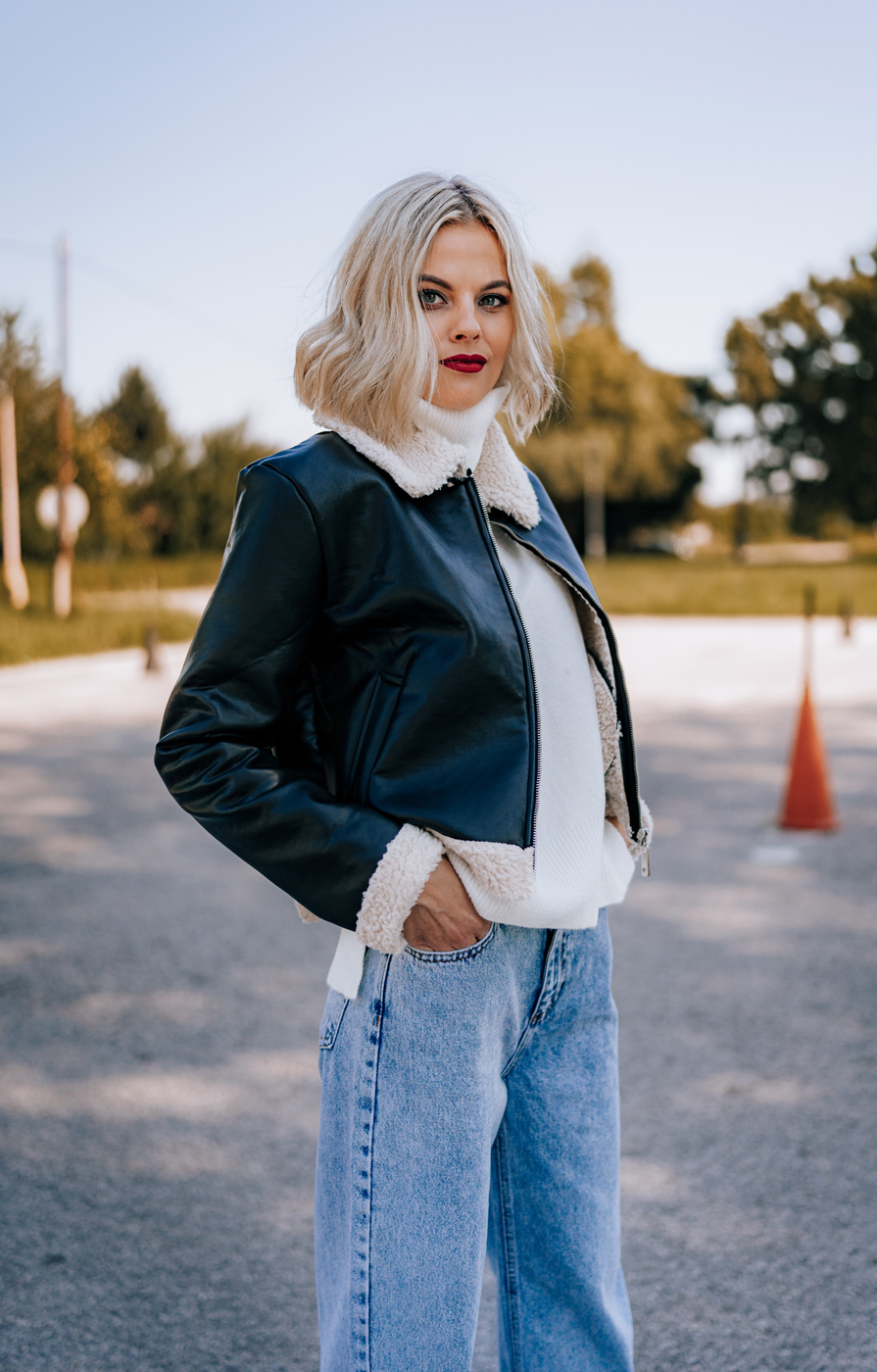 Blugi dama Trendyol High waist