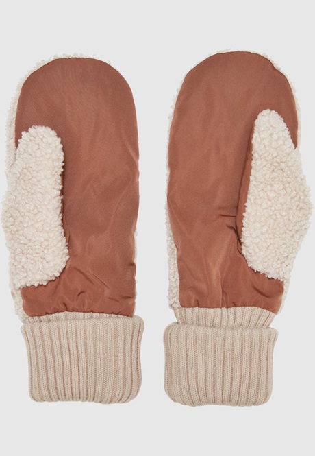 Sherpa Caramel/Buttercream Base Glove