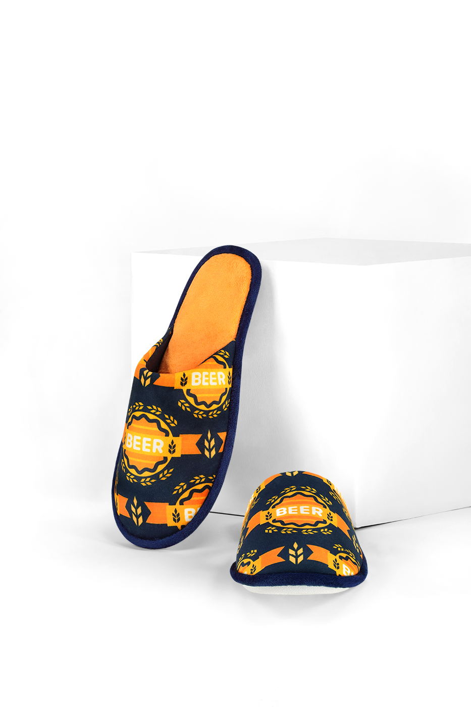 Men&#039;s Slippers Beer emblem - Frogies