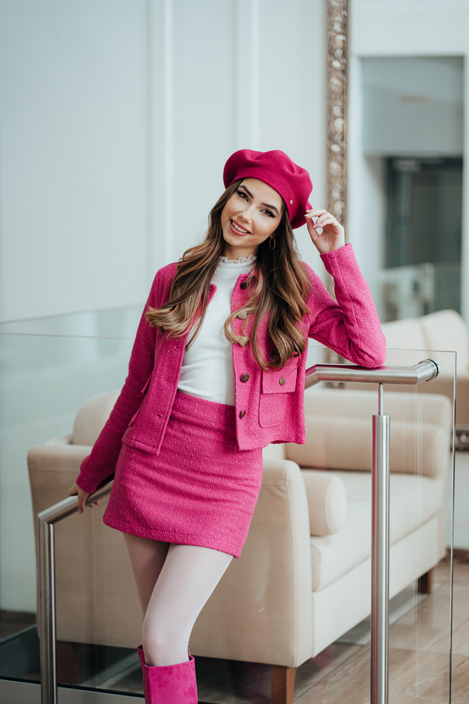 Levně Trendyol Pink Tweed Fabric Mini Woven Skirt