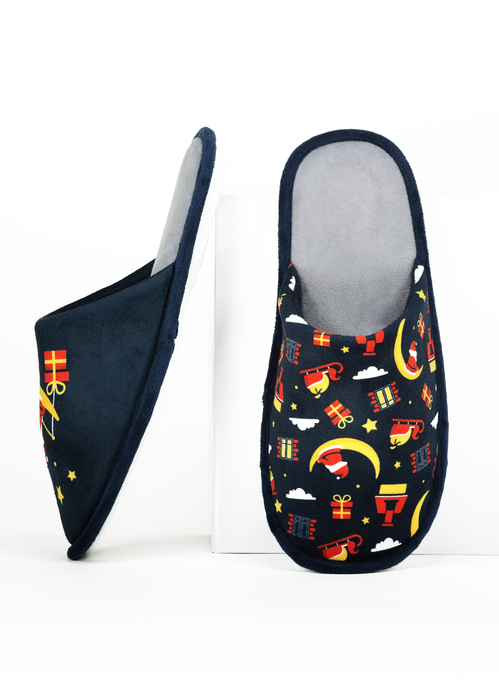 Men&#039;s Slippers Santa Moon - Frogies
