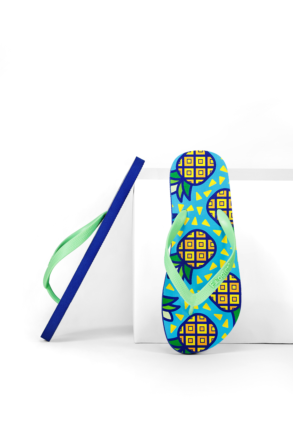 Men&#039;s flip-flops Frogies Pineapple