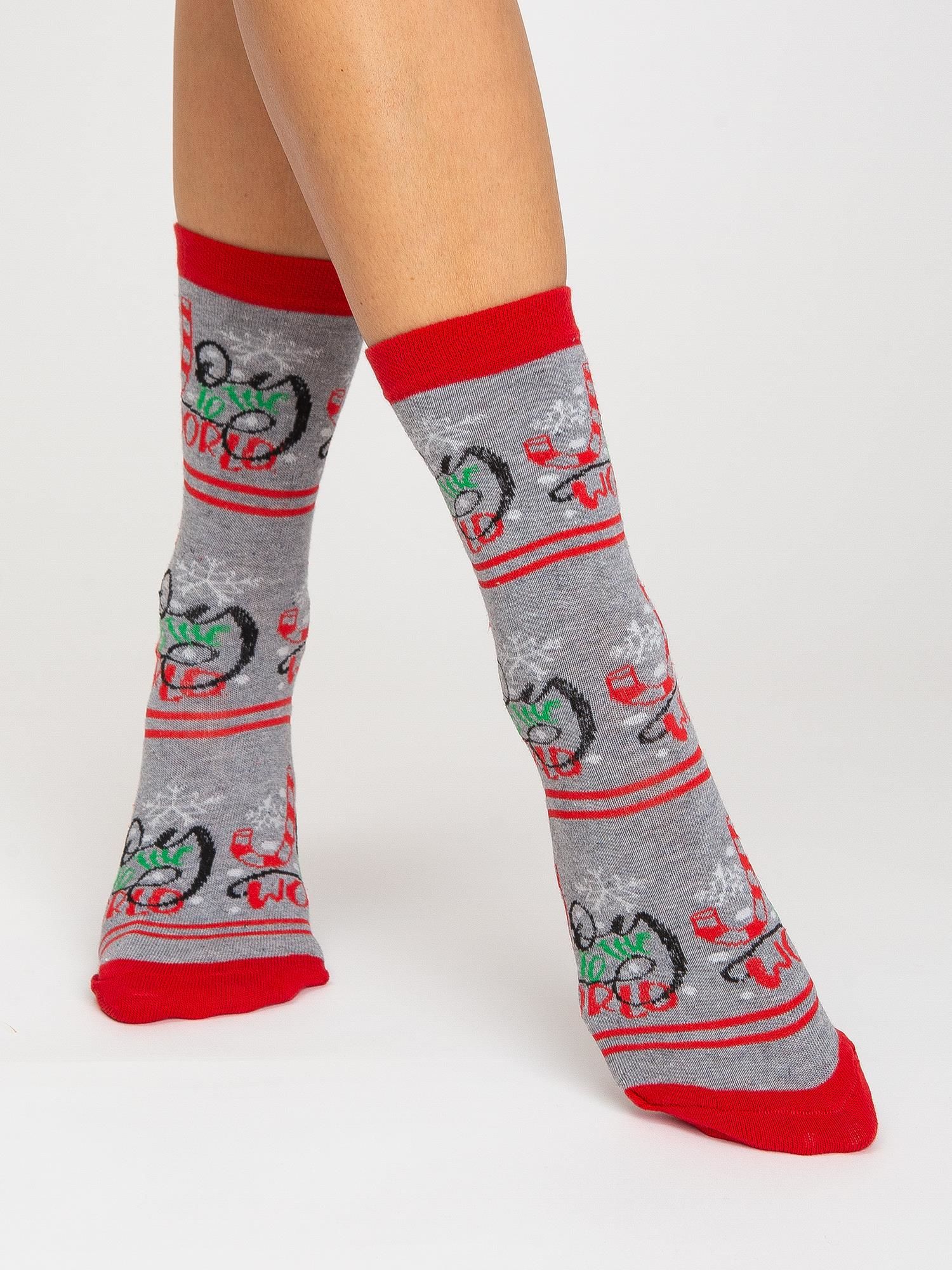 Levně 3 páry ponožek s vánočním potiskem