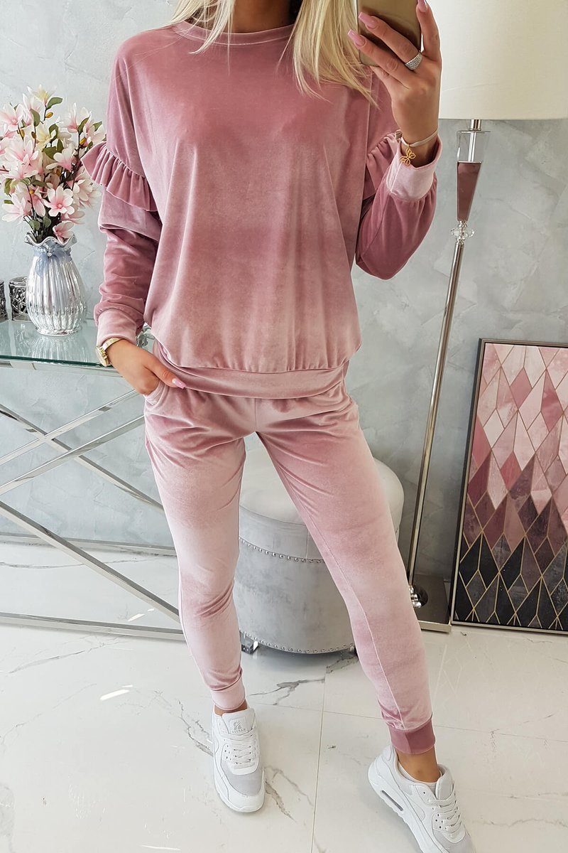 Velour set with ruffles dark powder pink