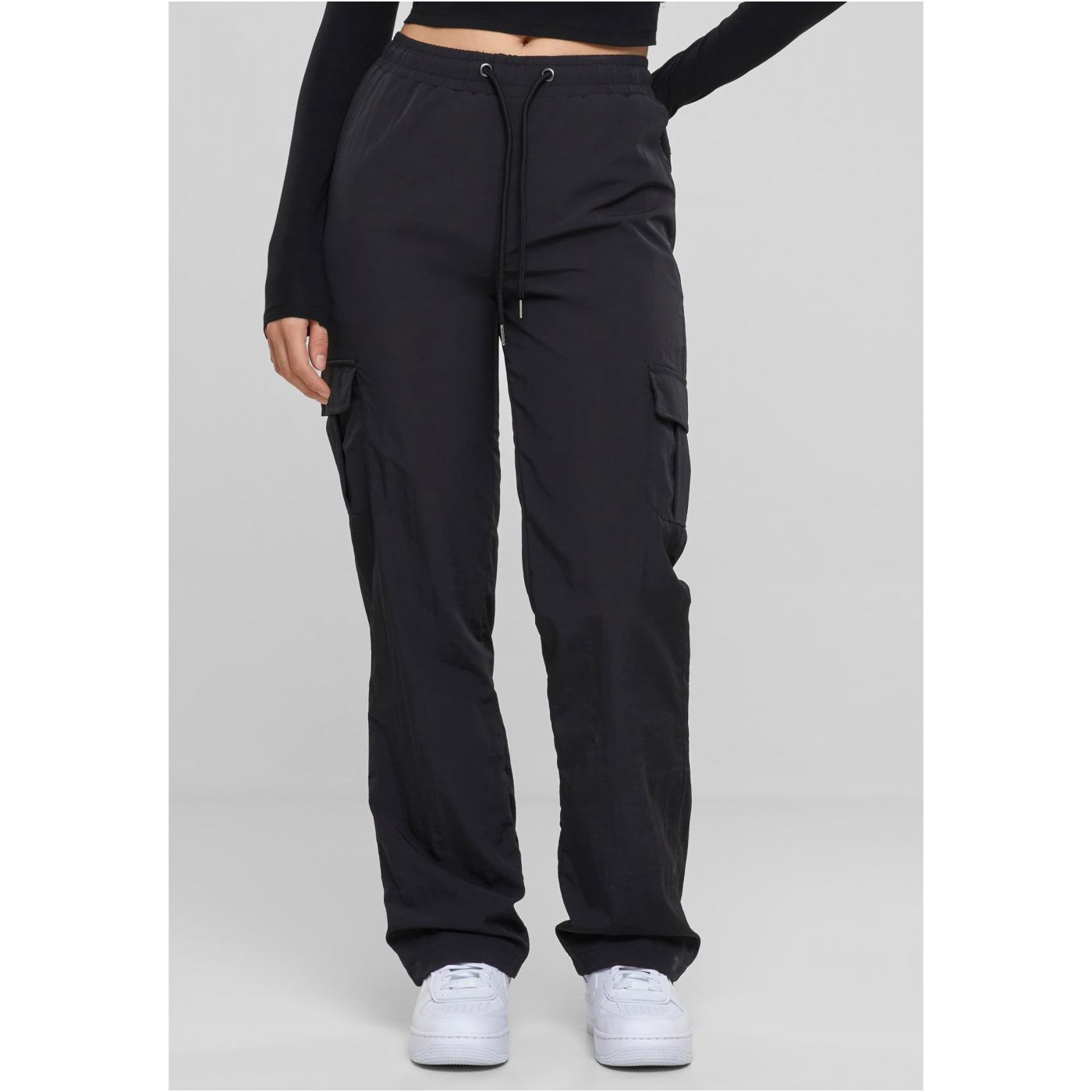 Women's nylon cargo pants black