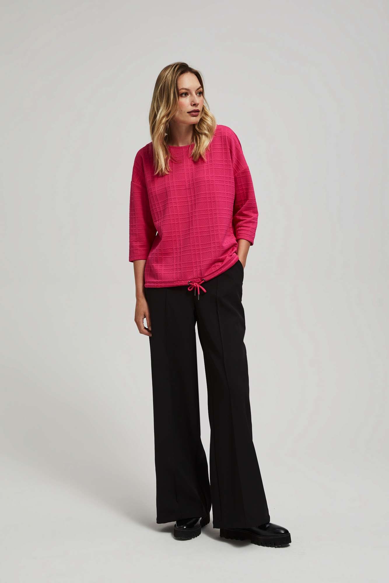 3/4 sleeve sweatshirt