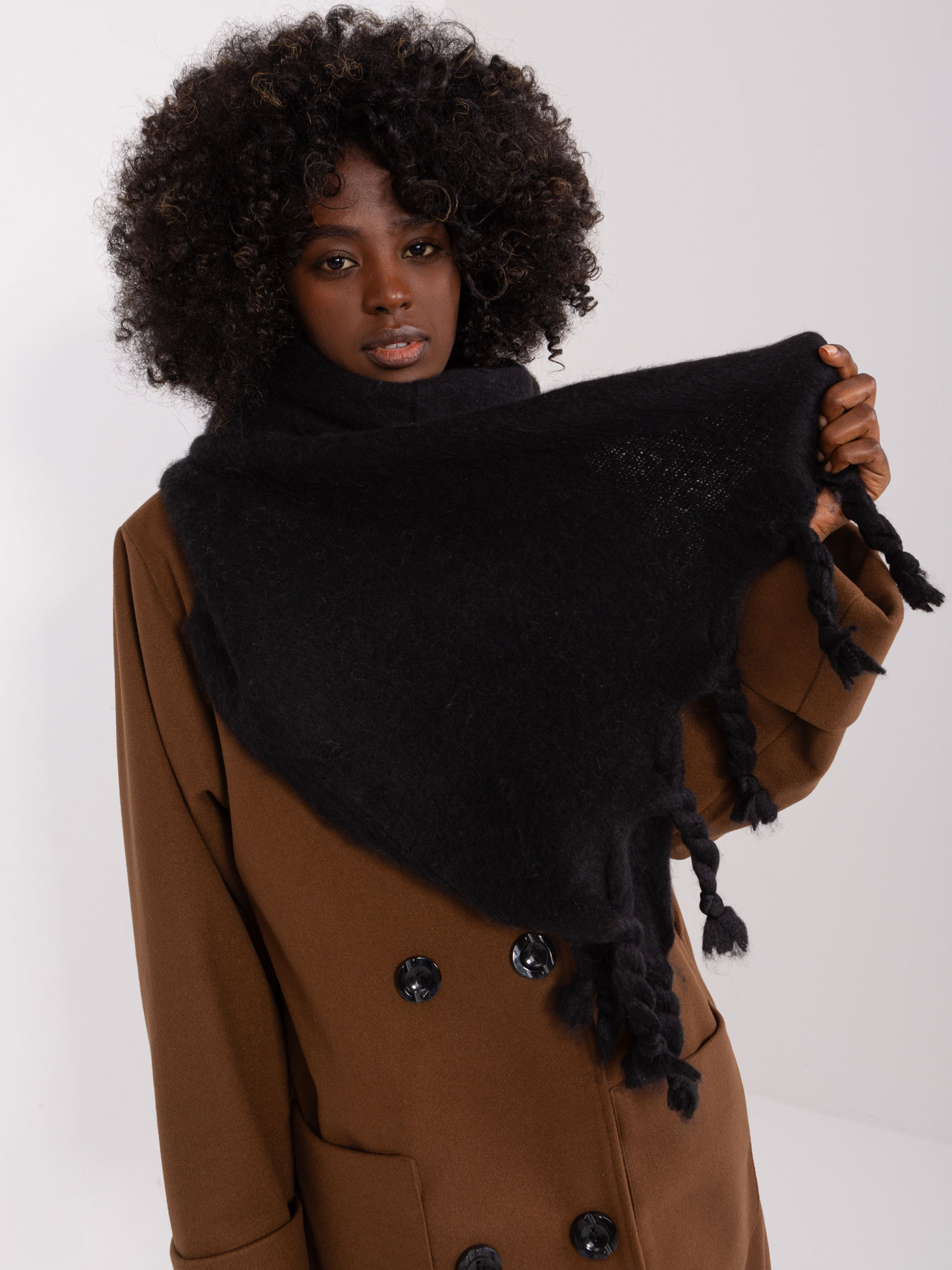 Black women's scarf with fringe