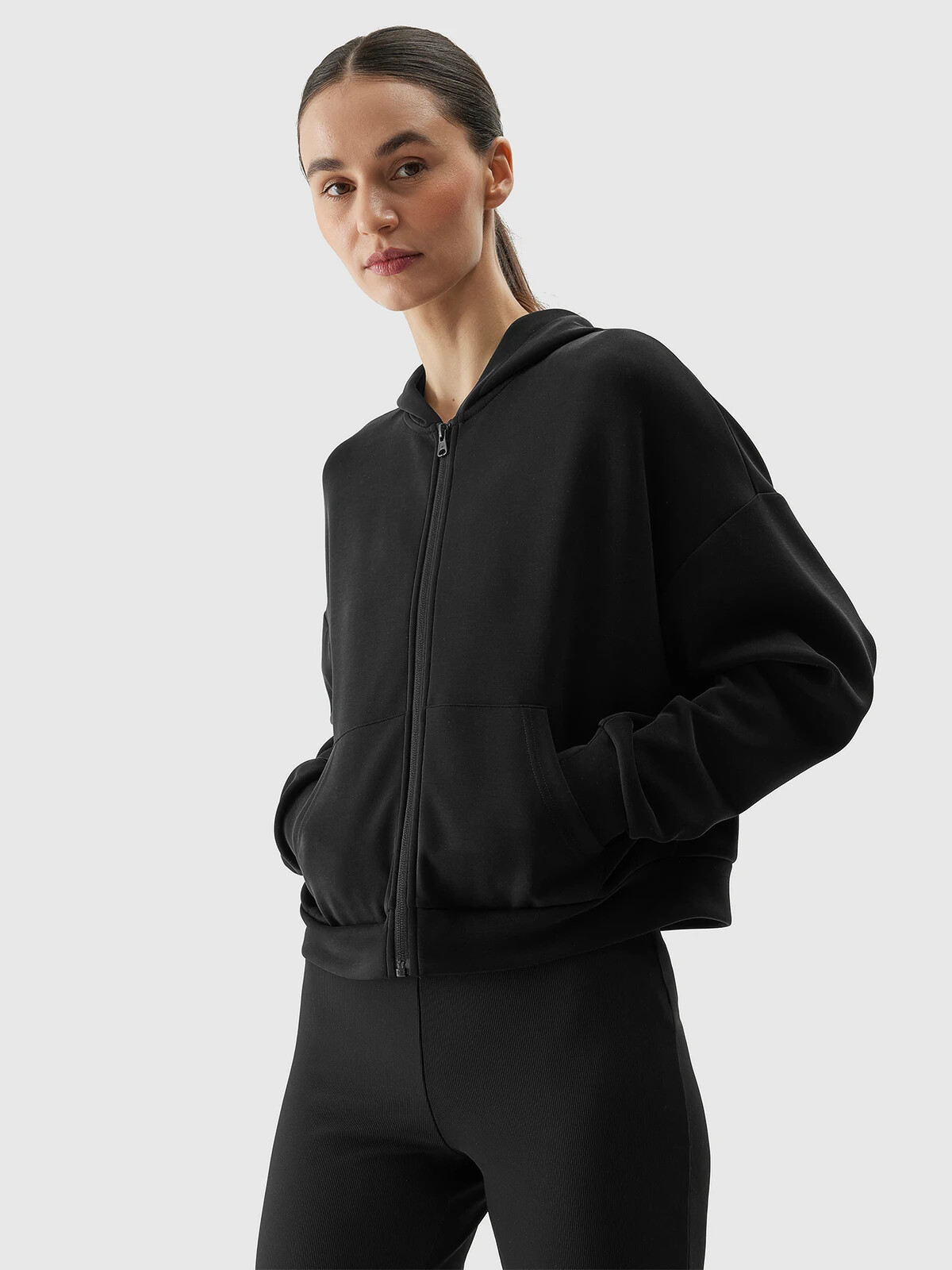 Women's Sweatshirt With The Addition Of Modal 4F - Black