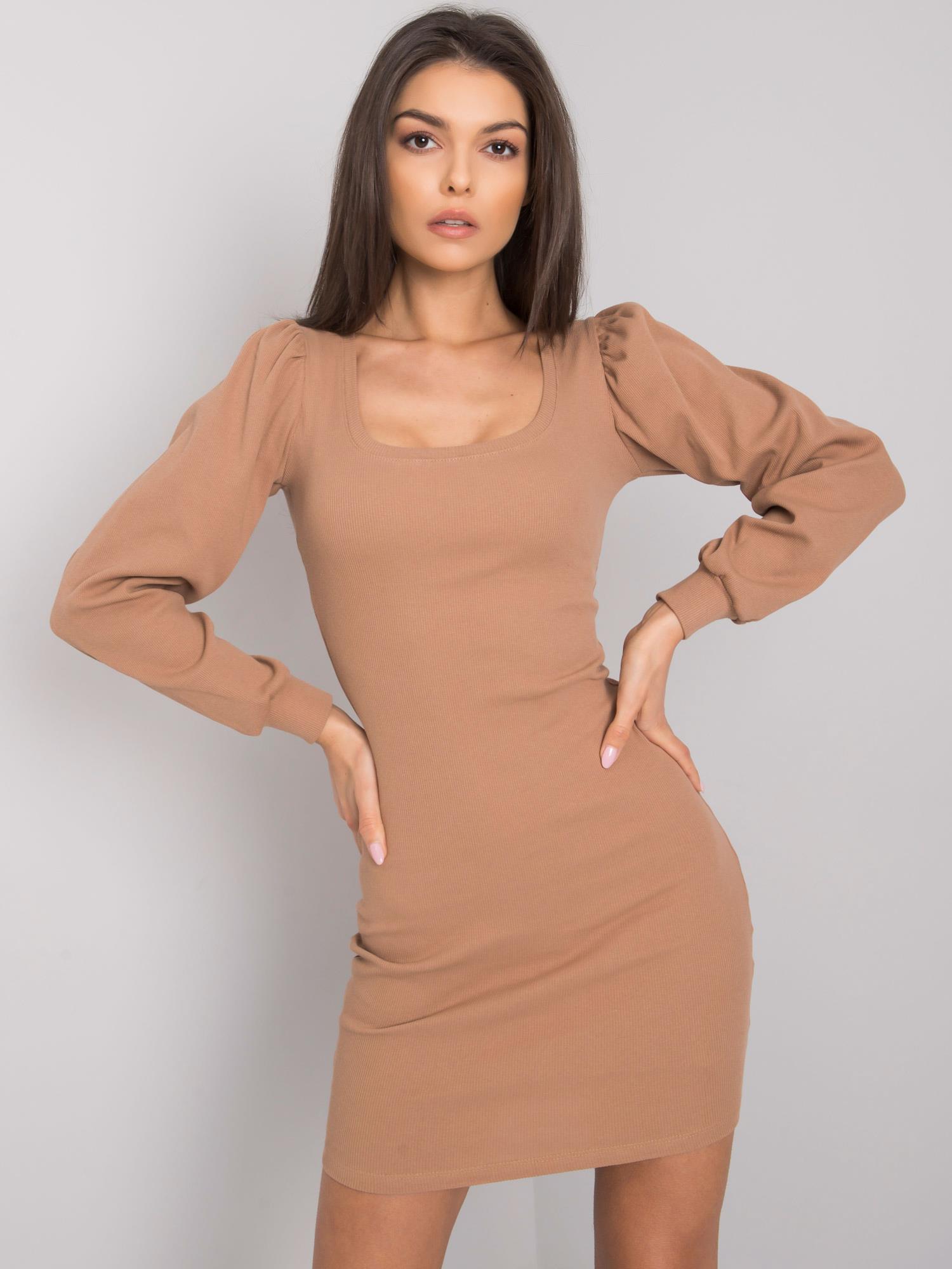 RUE PARIS Camel Dress With Long Sleeves