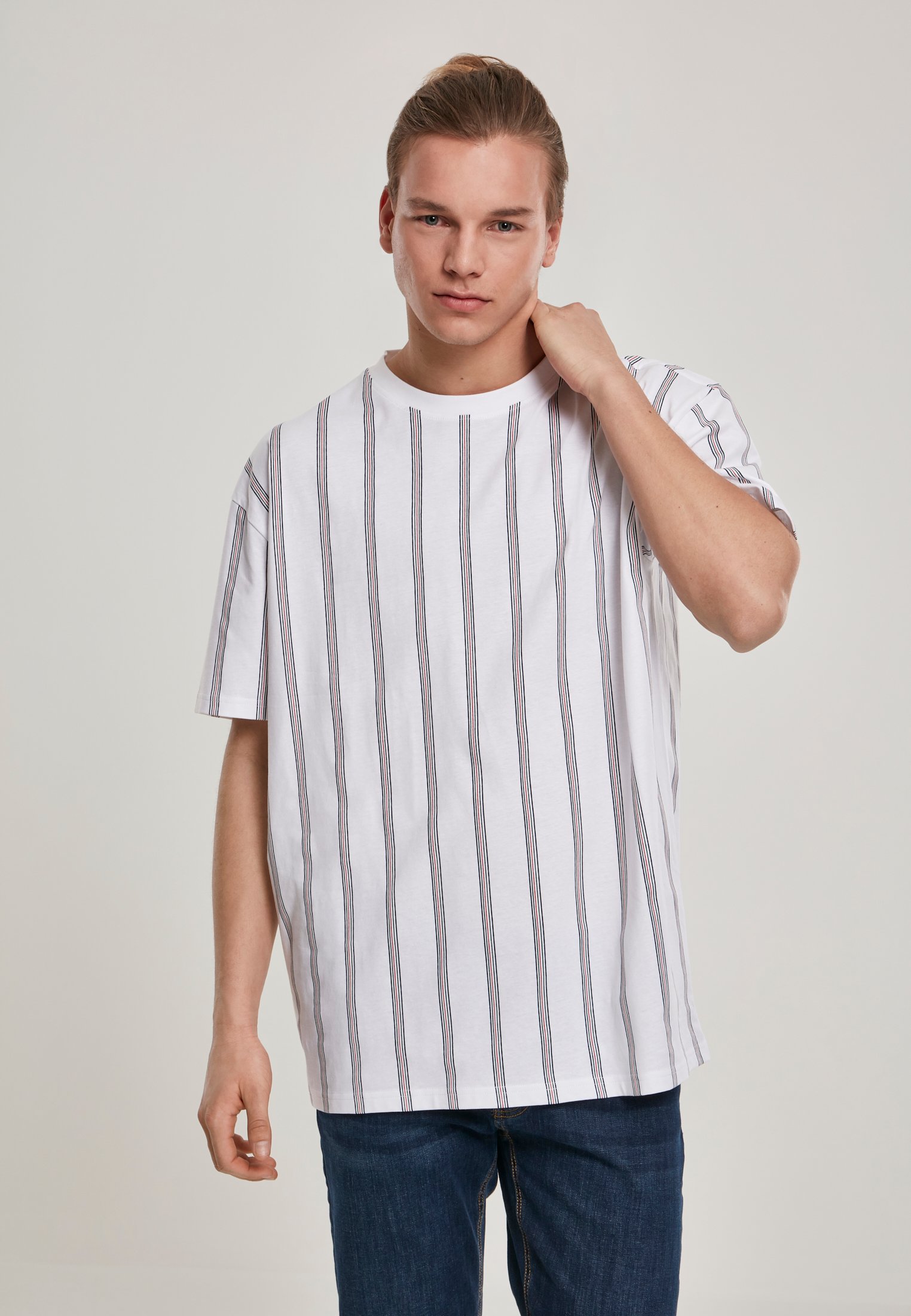 Levně Těžké oversized tričko AOP Stripe bílá/námořnická