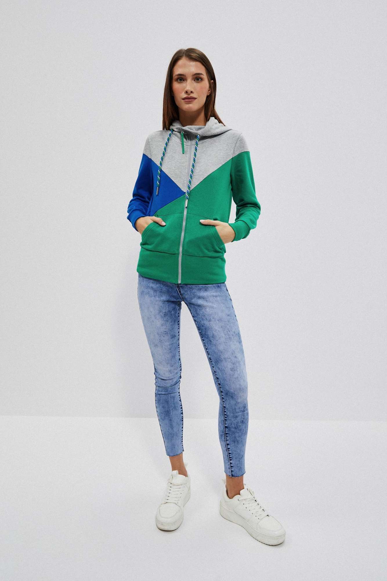 Sweatshirt - model available soon