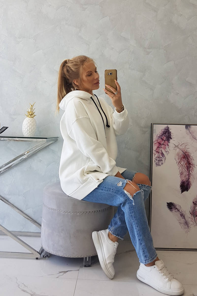 Insulated sweatshirt with ecru press studs