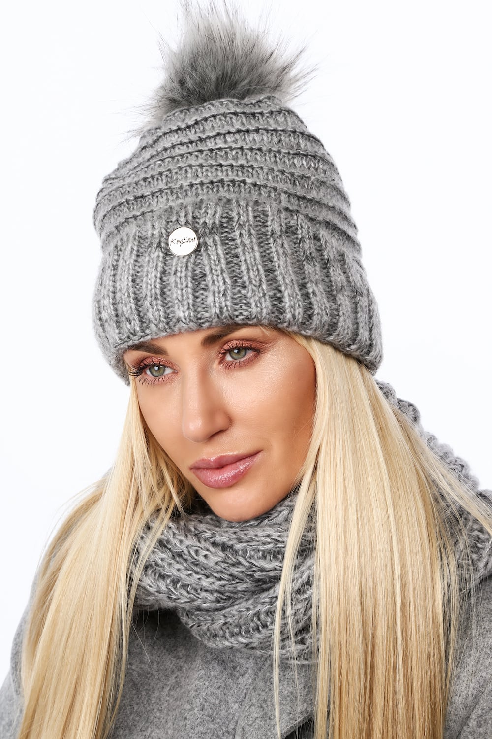 Warm, dark gray winter set