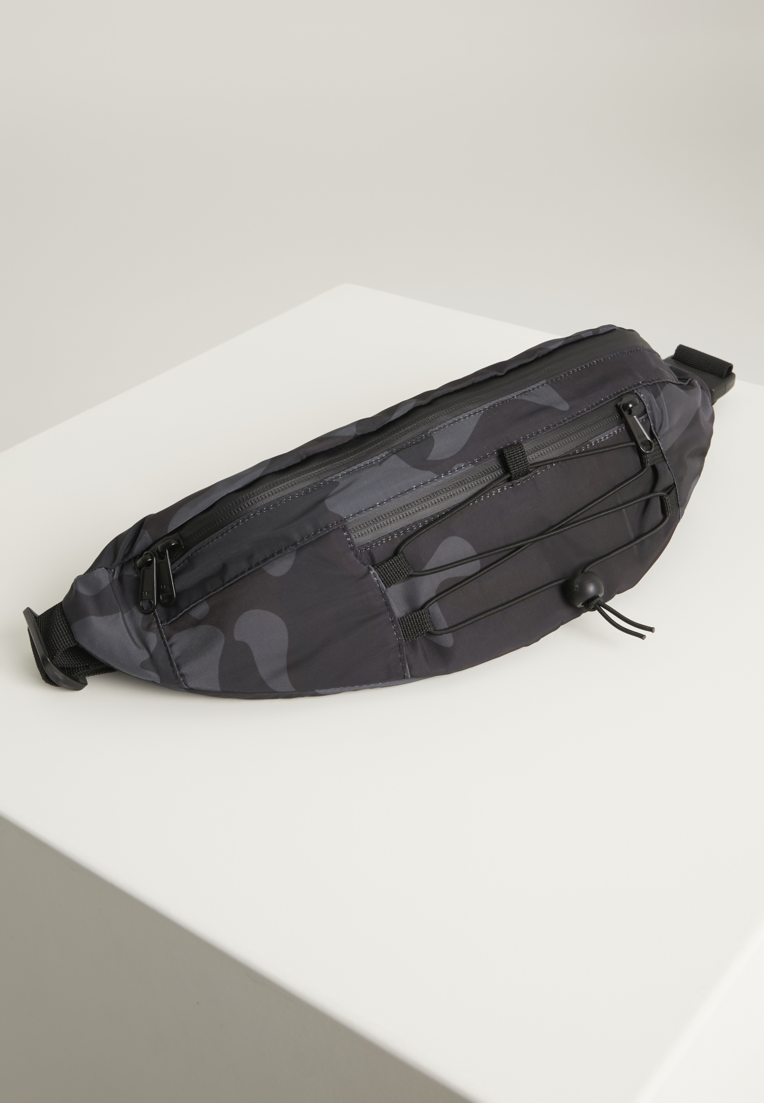 Dark camo shoulder bag