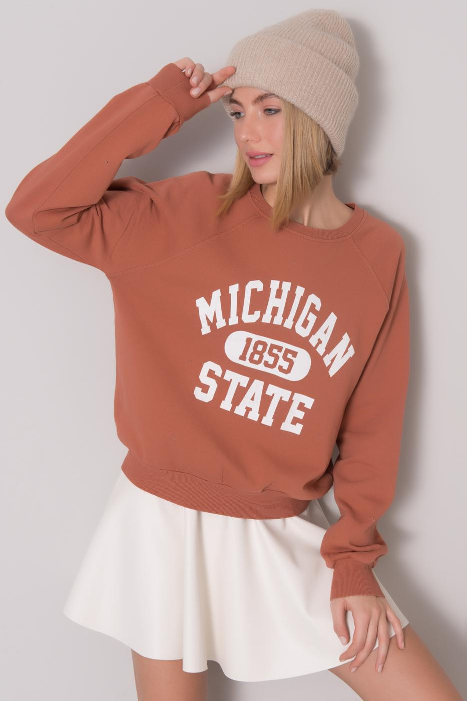 Brick red sweatshirt with BSL print
