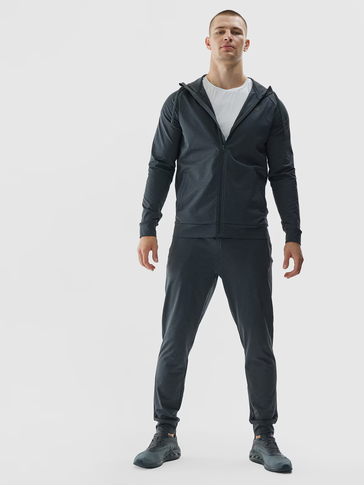 Mens sports pants 4F