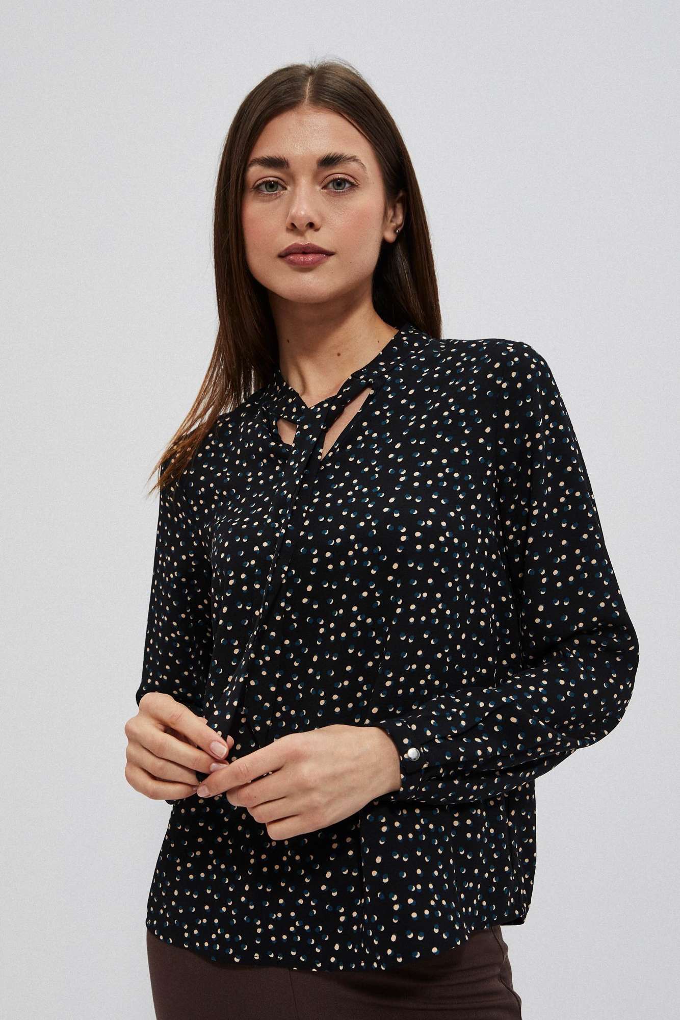 Blouse with print and knotted neckline