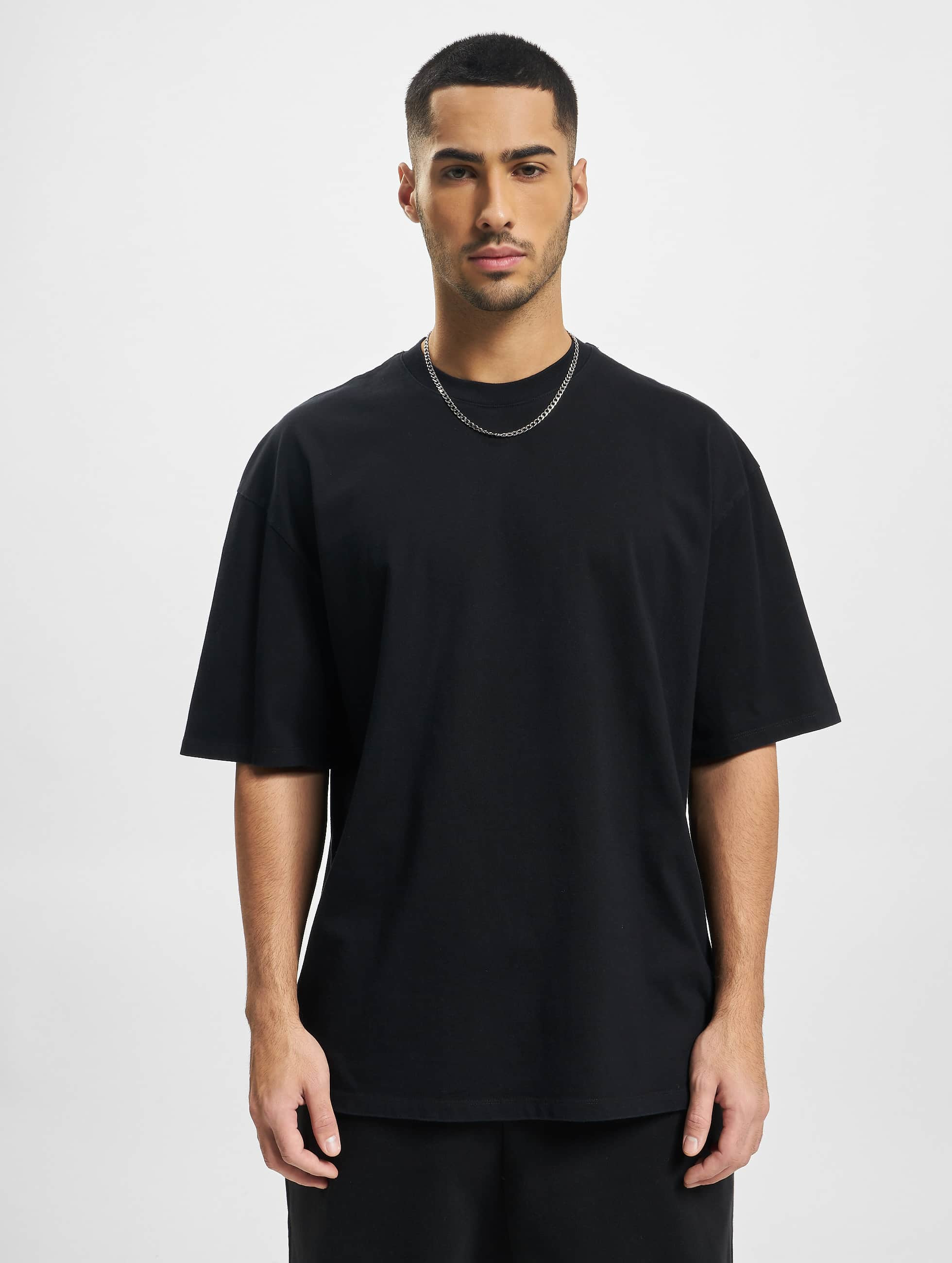 Basic Men's Black