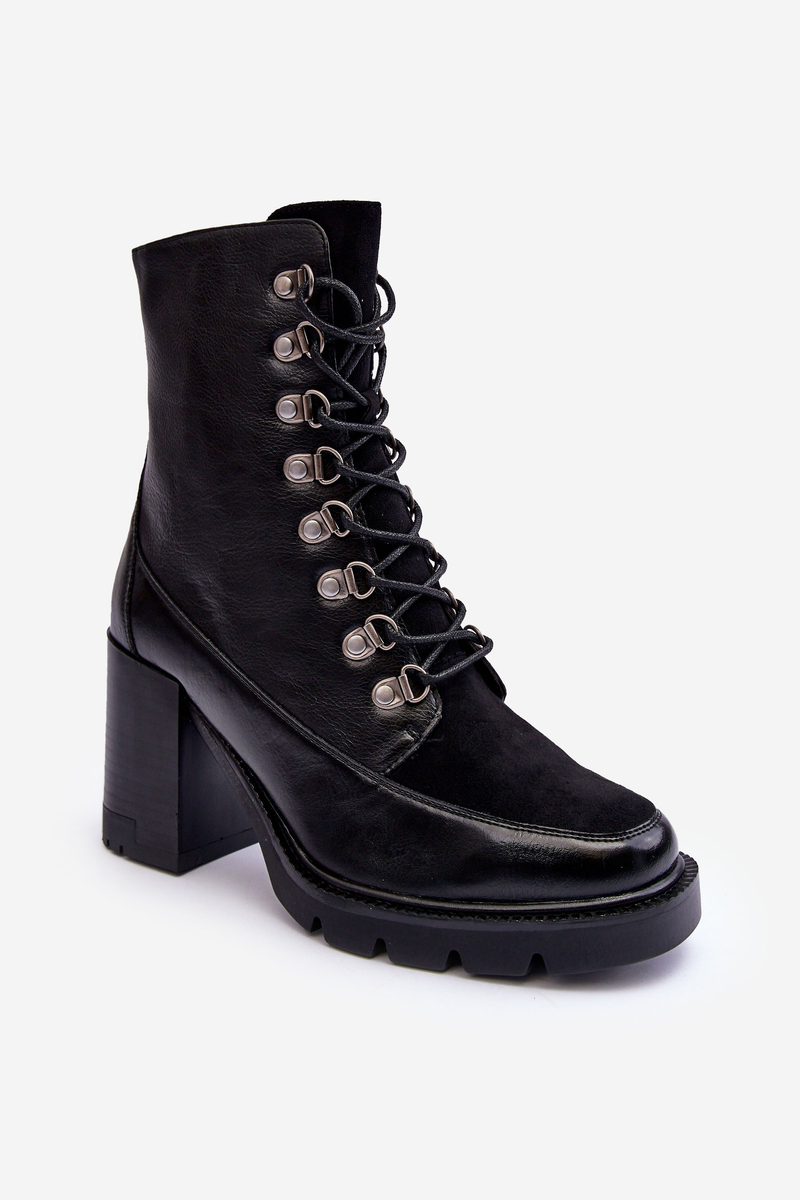 Massive lace-up ankle boots black Lathia