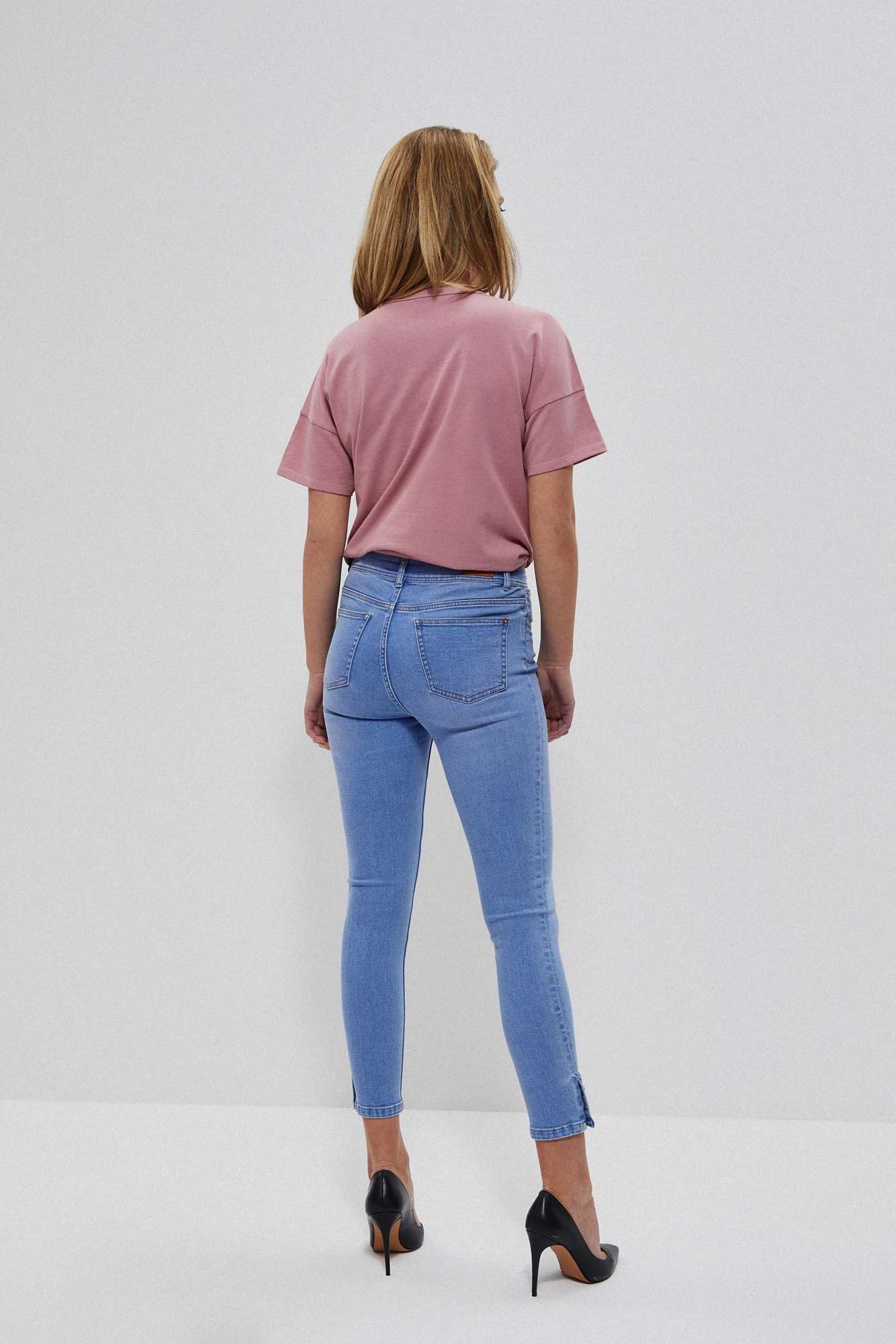 Blugi dama, Moodo Skinny fit