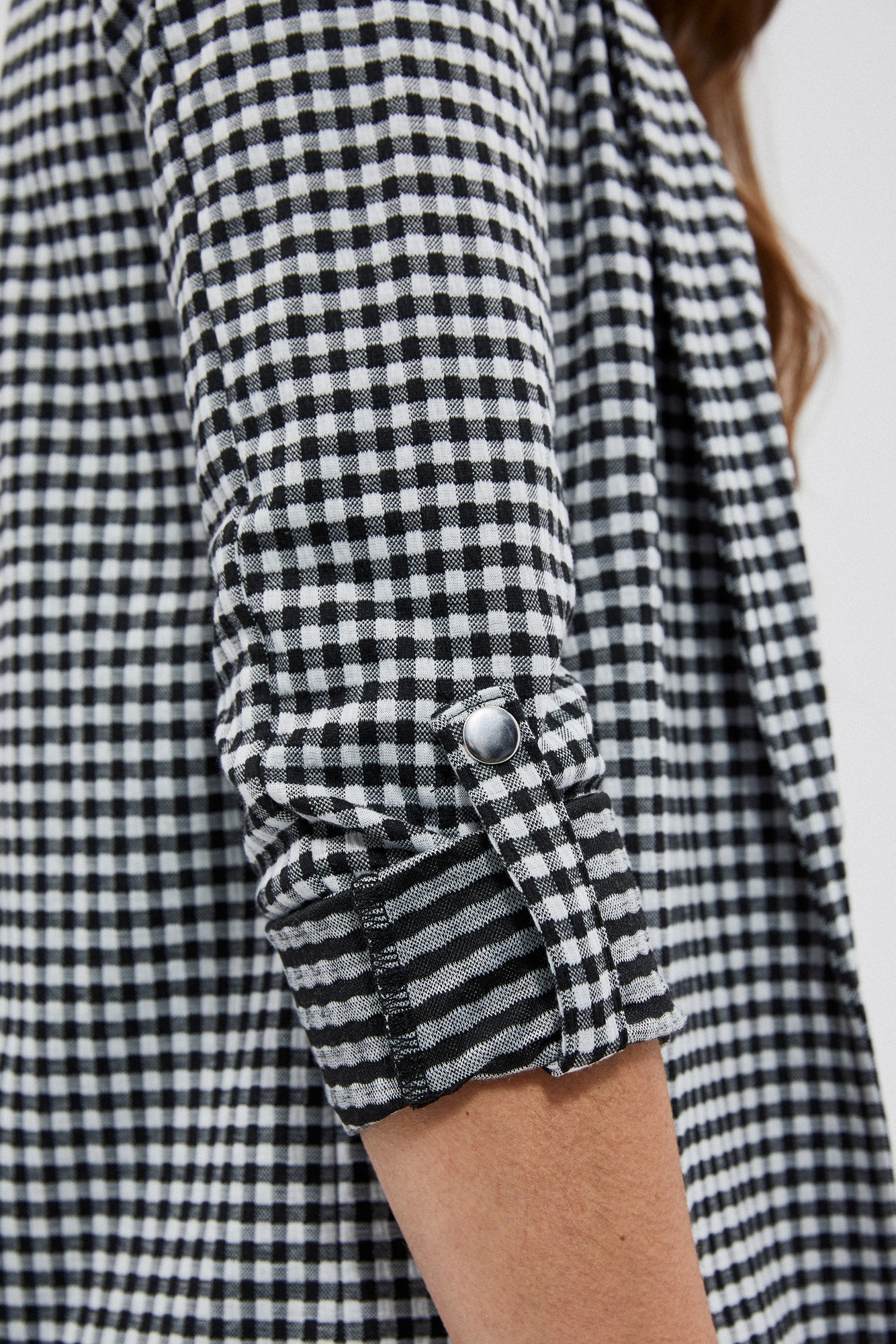 Finely plaid jacket