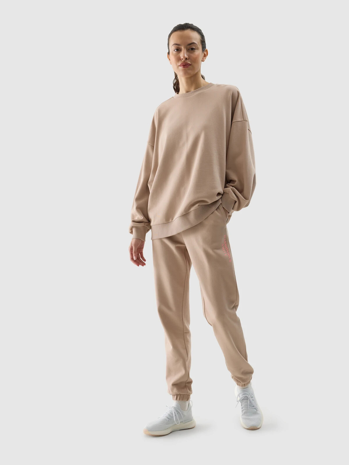 Women's oversize sweatshirt 4F - beige