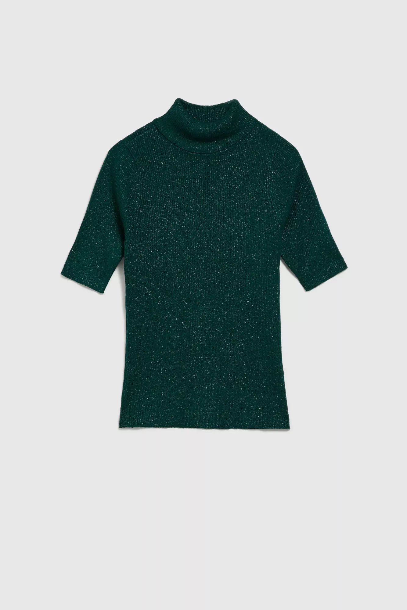 Turtleneck sweater decorated with metallic thread