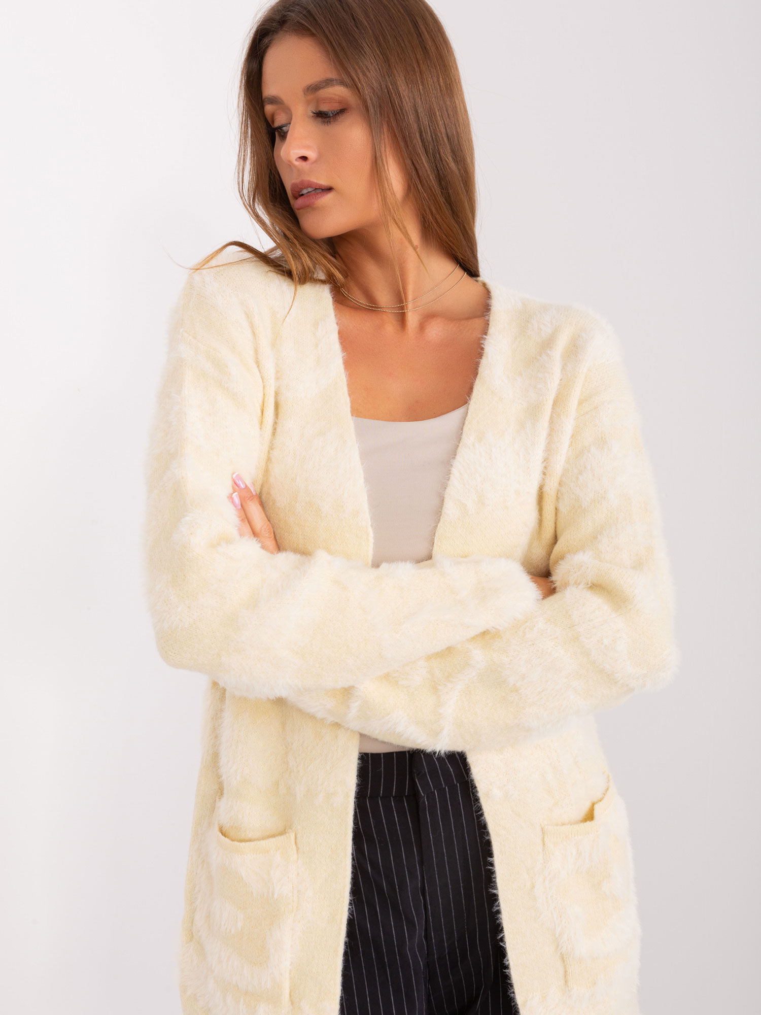 Light Beige Delicate Women's Cardigan With Patterns