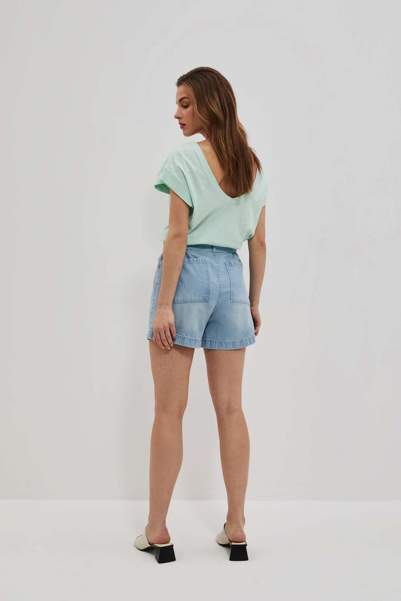 WOMEN&#039;S SHORTS L-SH-4003 L.Blue