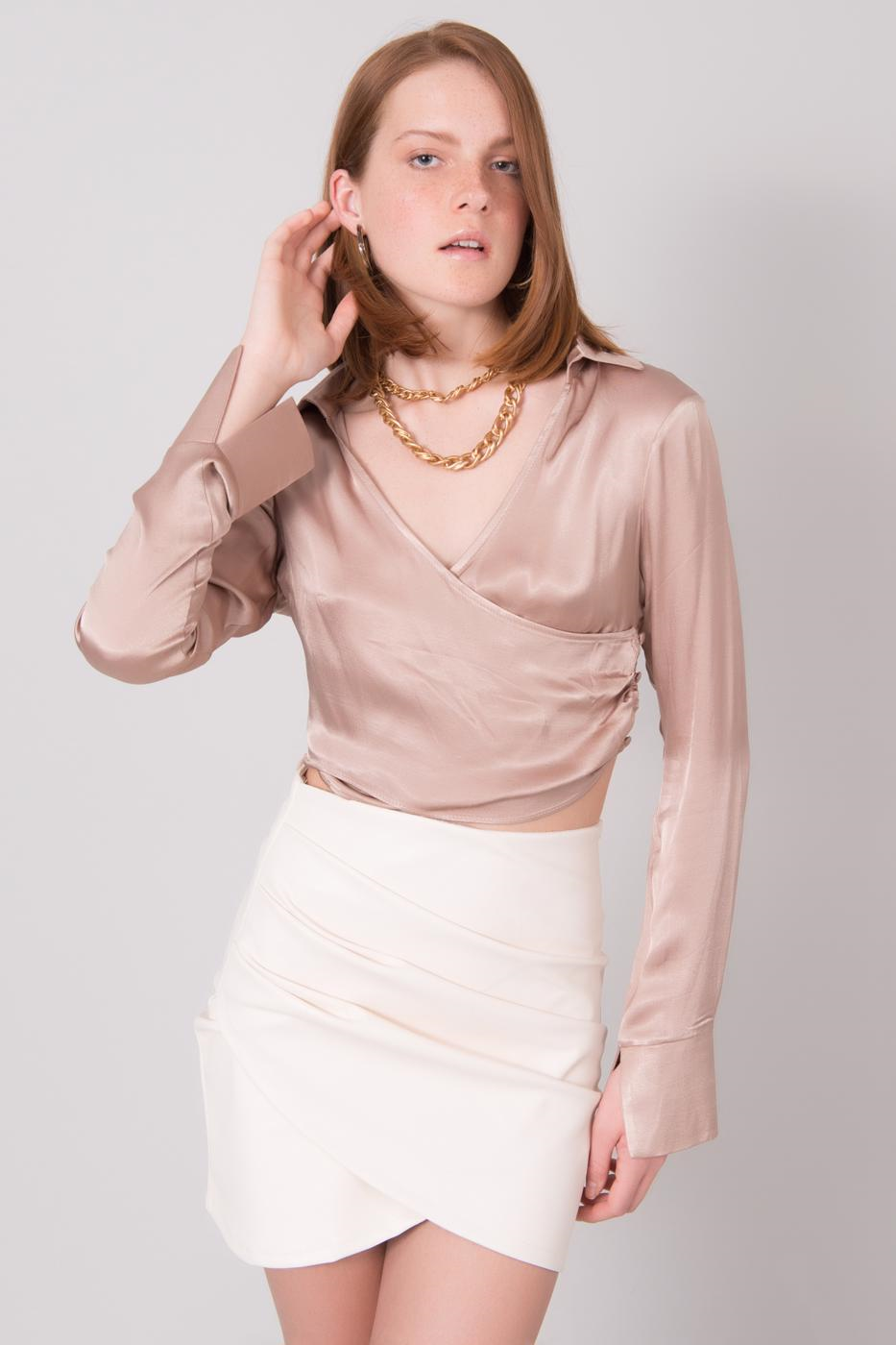 Bluza din satin BSL Bej cu guler