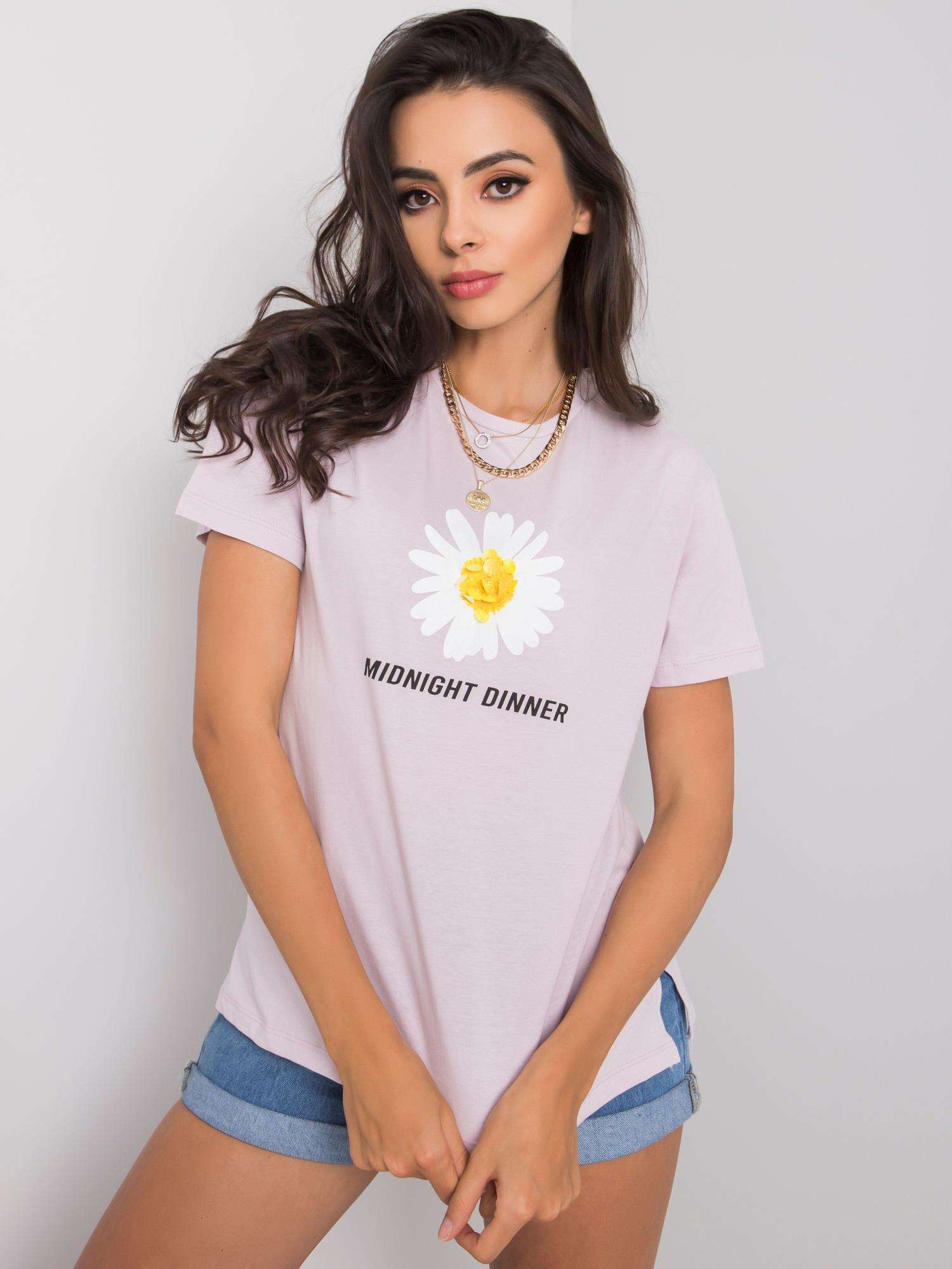 Lilac T-shirt with patch Betsy