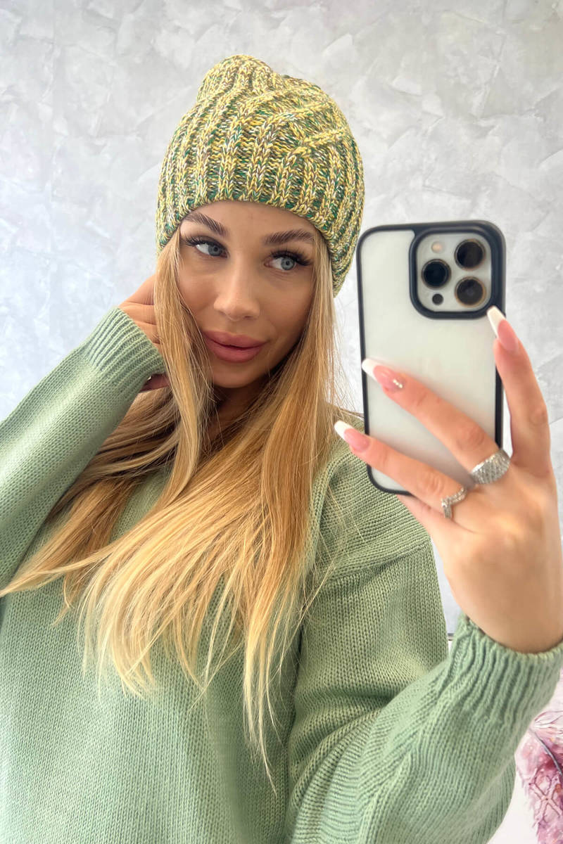Beanie with fleece Merry K225 kiwi+green