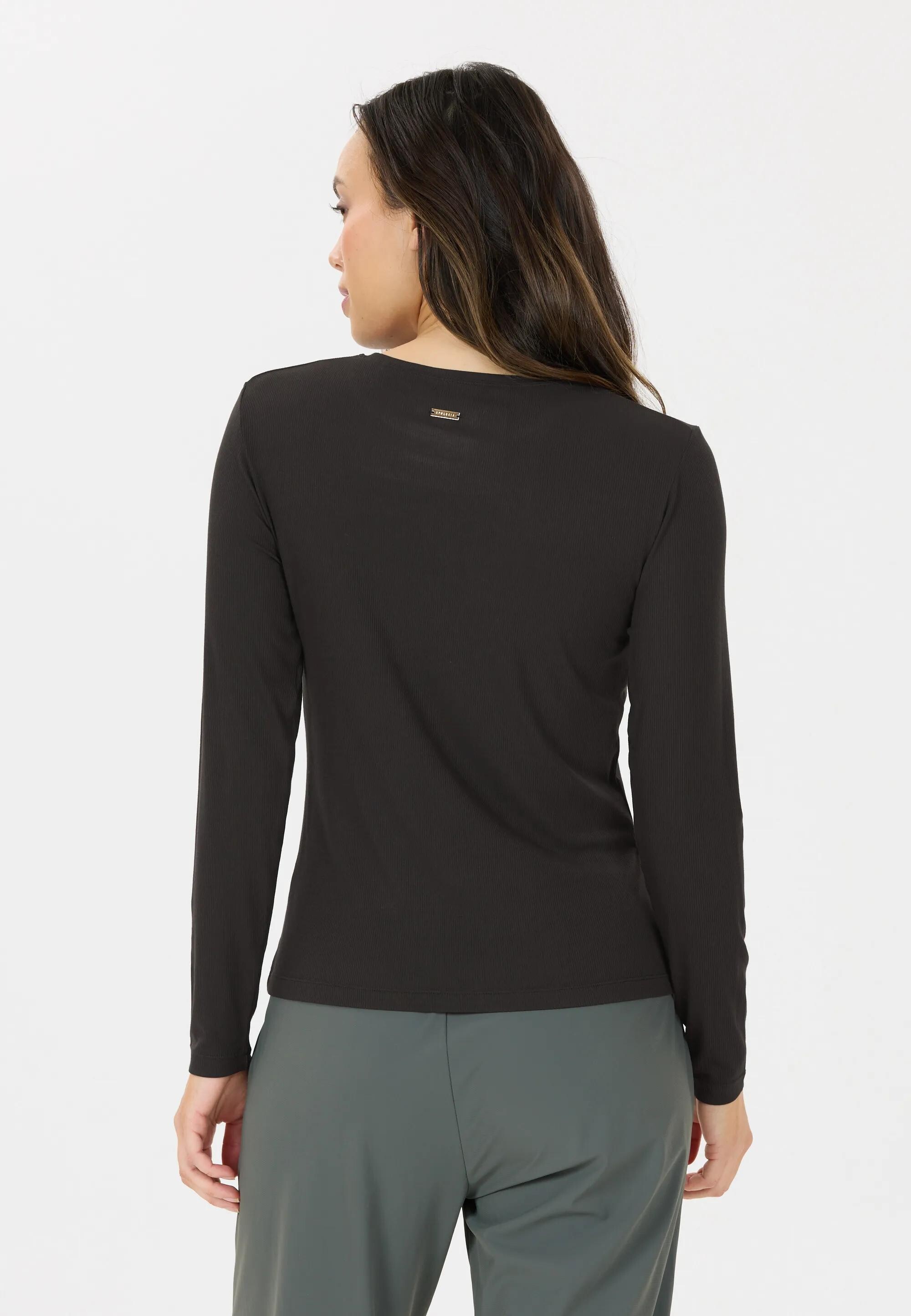 Women's T-shirt Athlecia Tinashe