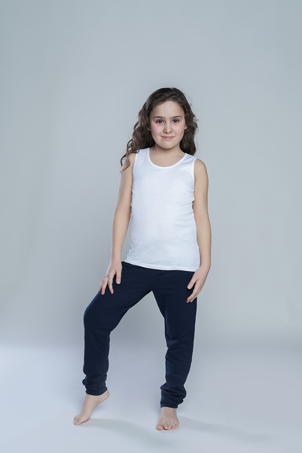 Tola T-shirt for girls with wide straps - white