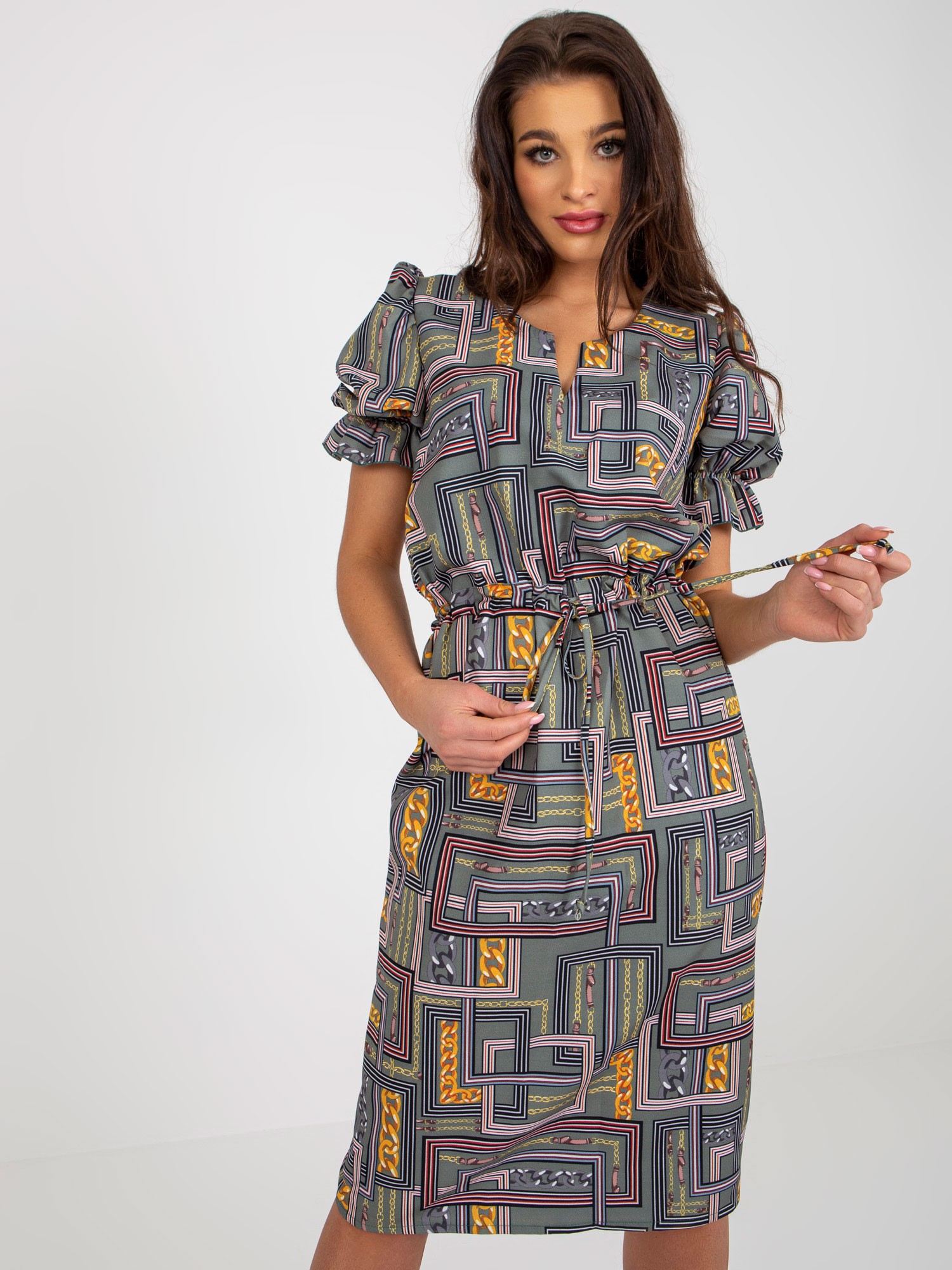 Khaki midi dress with print and short sleeves
