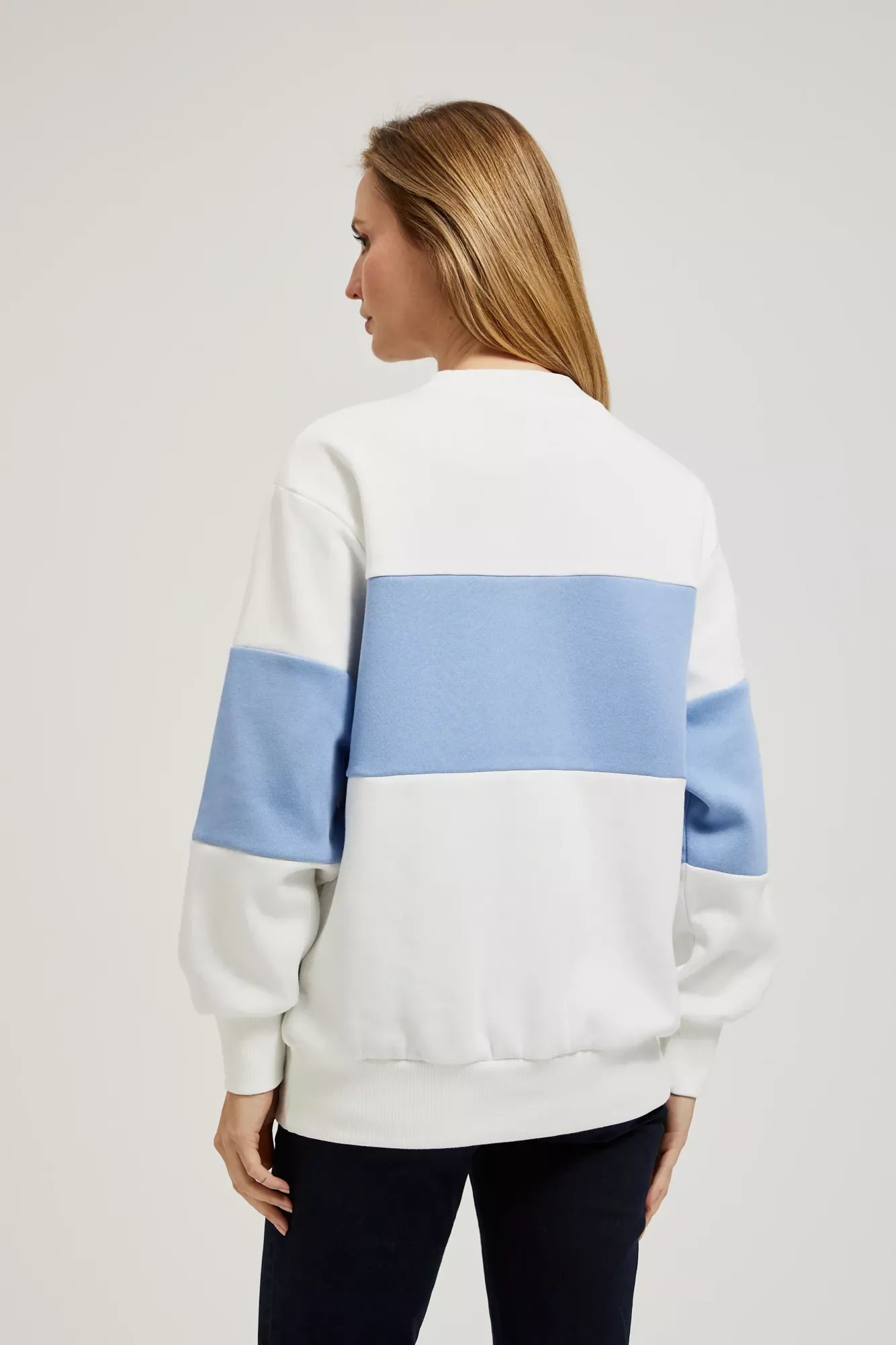 Women's sweatshirt