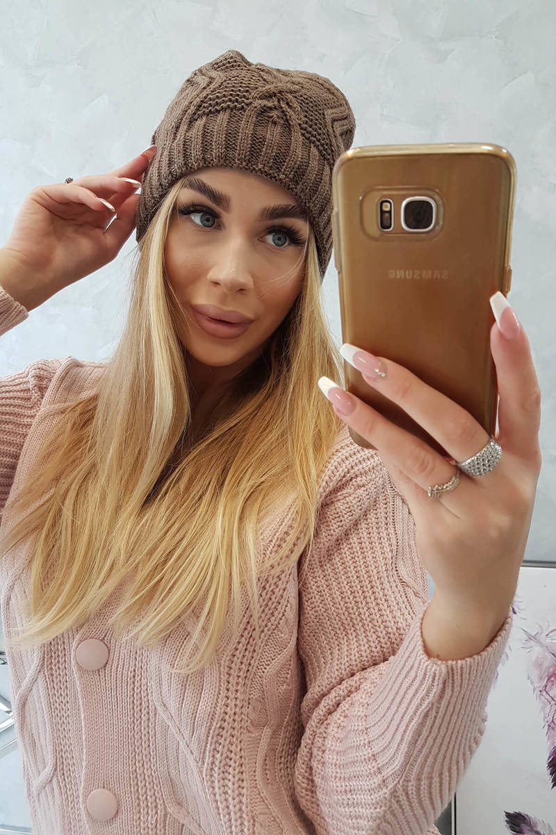 Beanie with fleece Sylwia K244 mocca