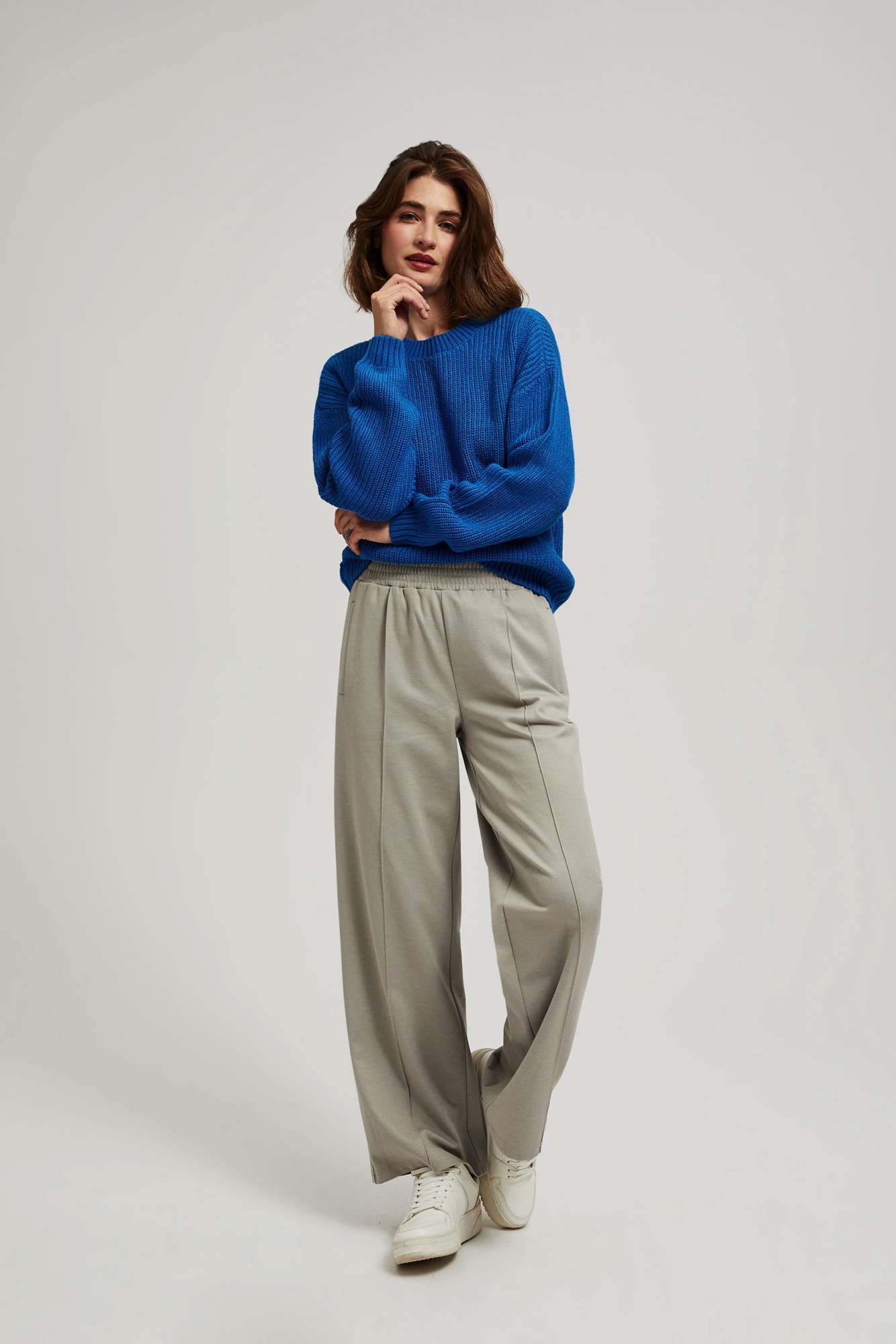 WOMEN'S TROUSERS