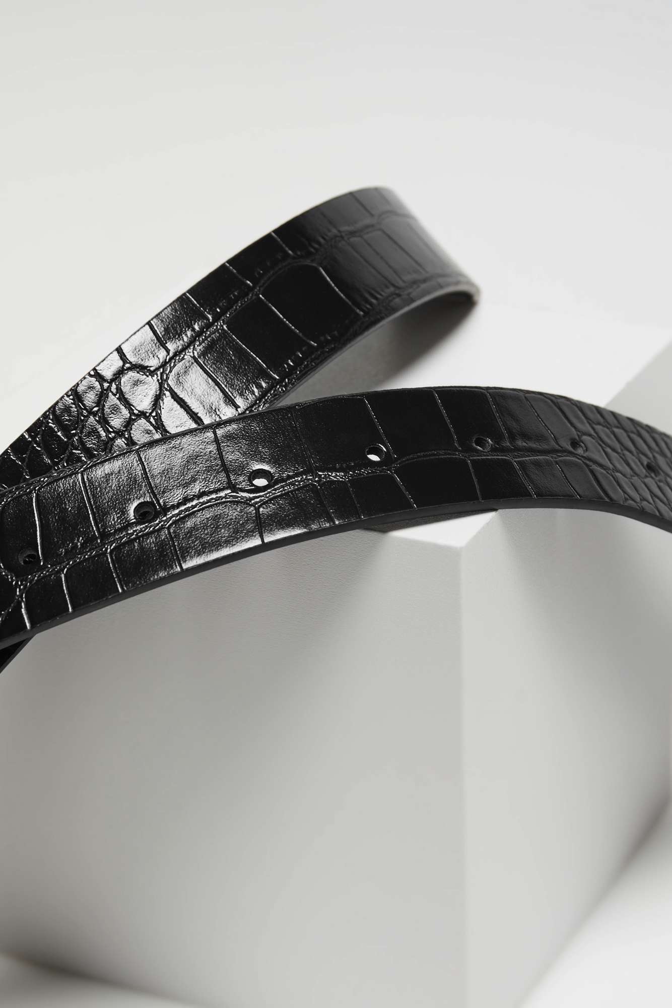 Belt with decorative buckle