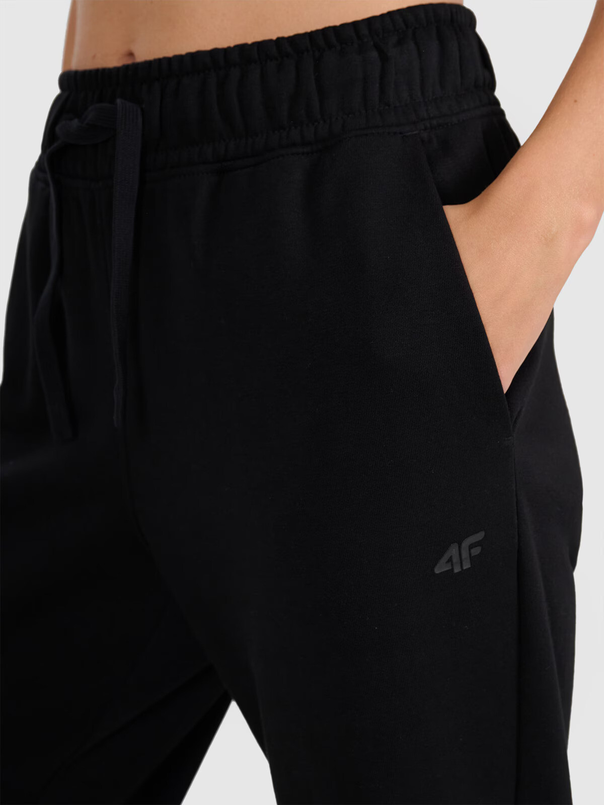 Women's sweatpants 4F