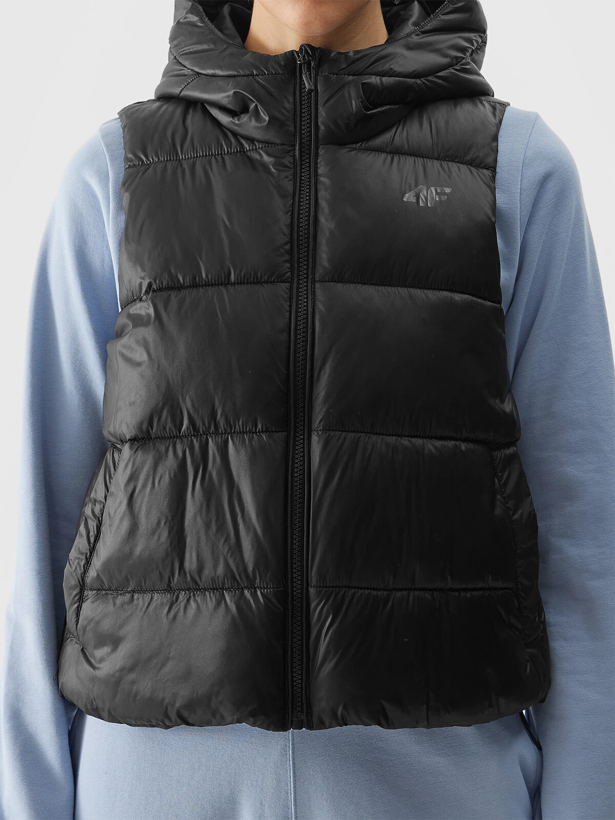 Women's down vest with synthetic down filling 4F